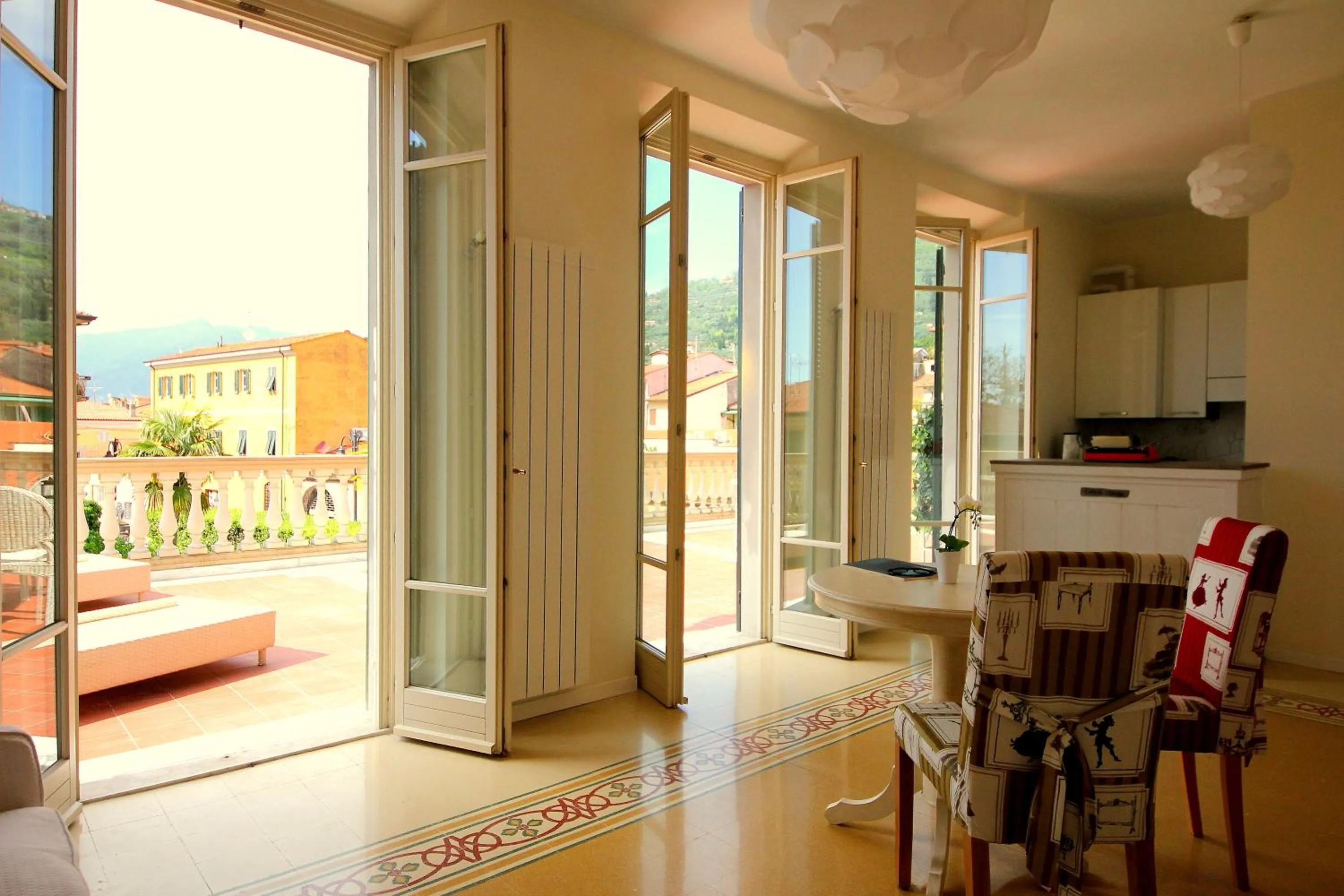 Communal lounge/ TV room in B&B La Sosta degli Artisti