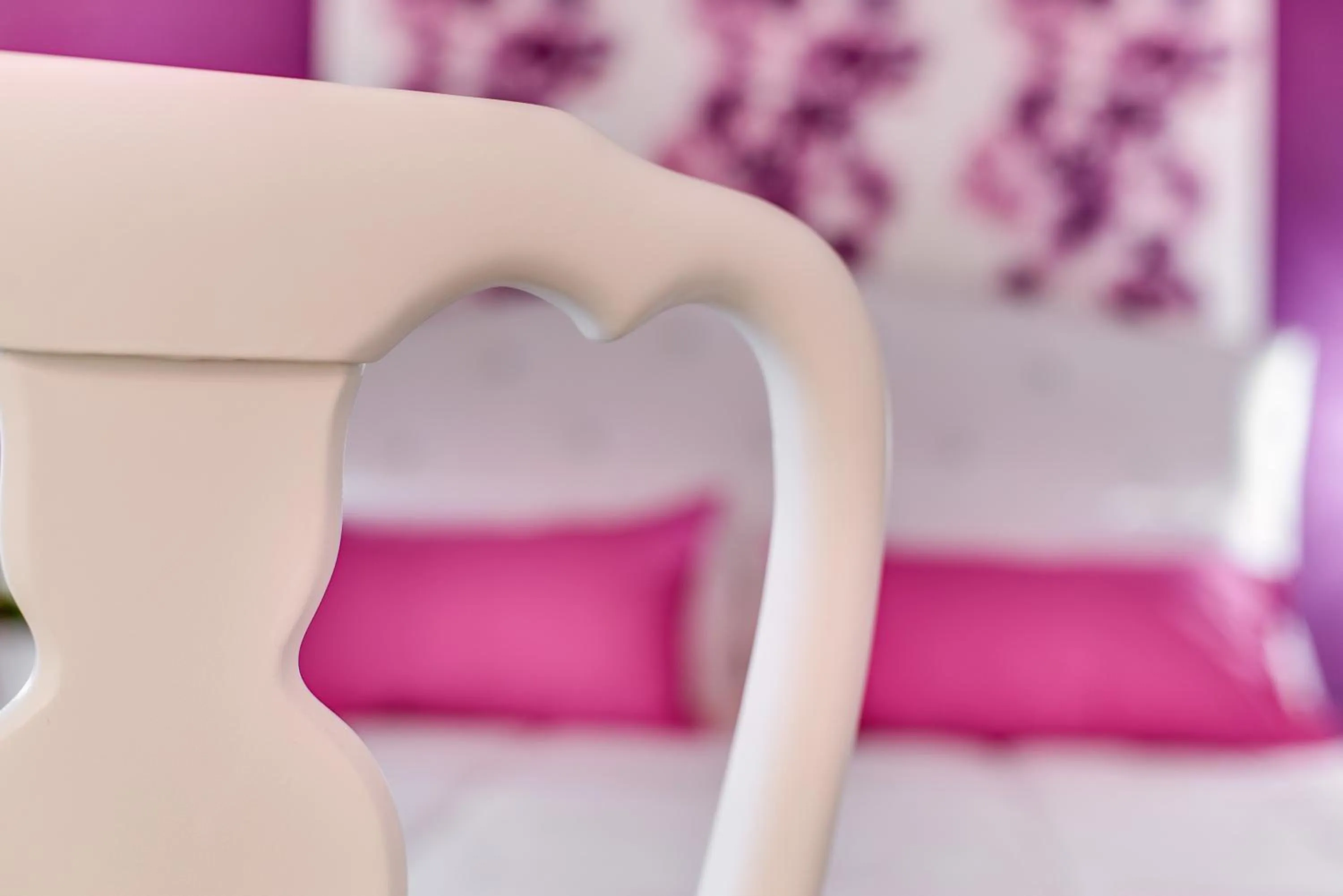 Decorative detail, Bed in Marco Polo B&B