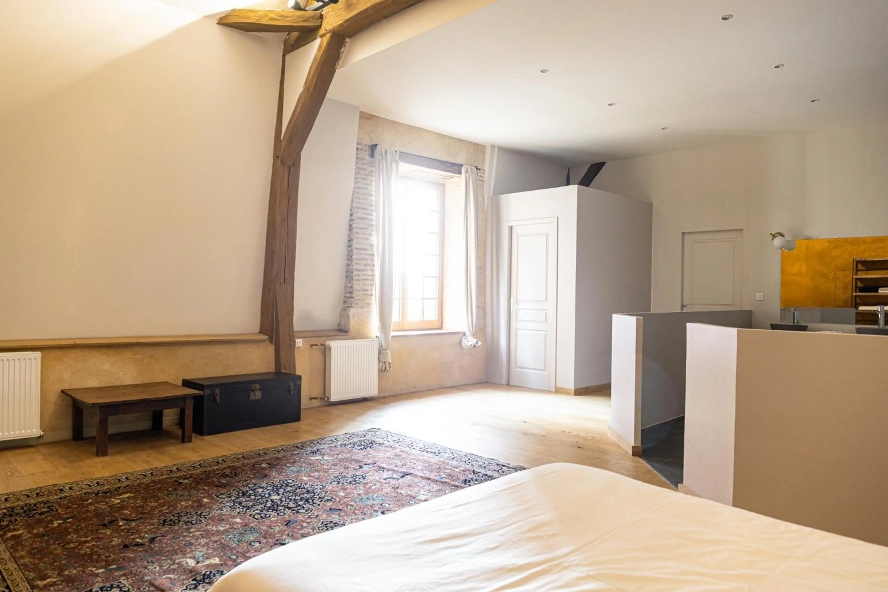 Bed in Ecuries du Château de Saint-Fargeau