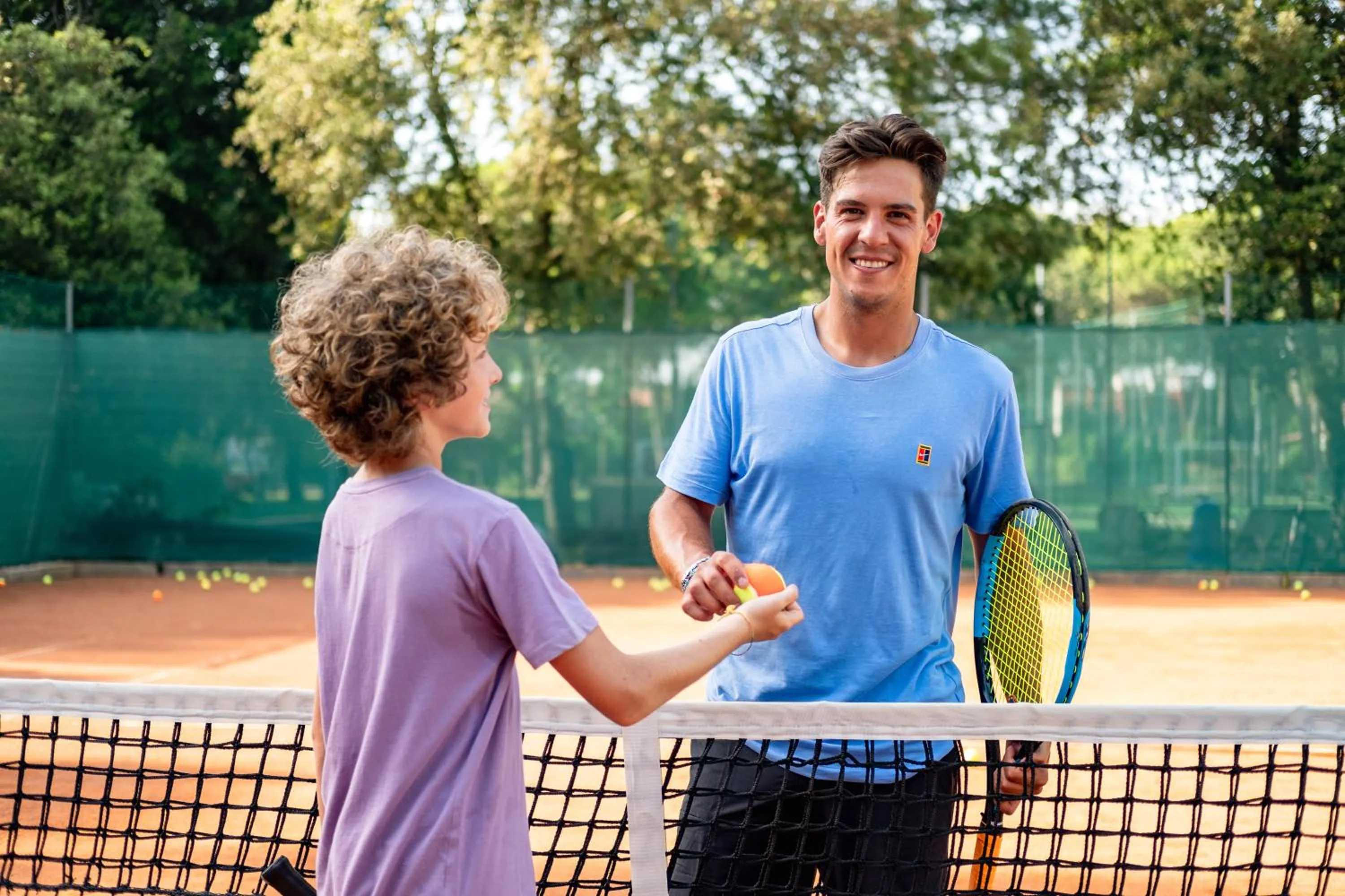 Tennis court in Appartamenti Bussola