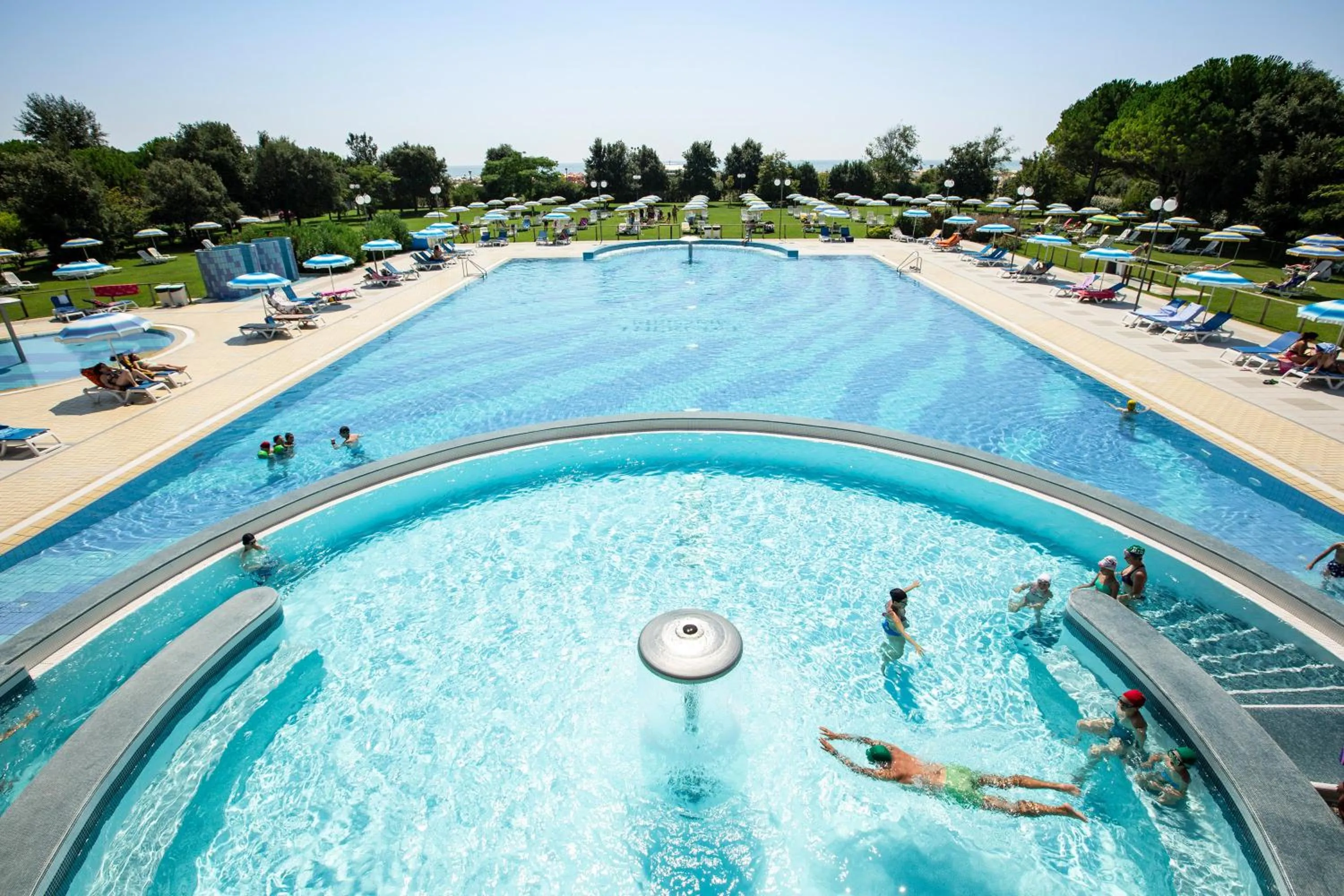 Swimming pool in Appartamenti Bussola