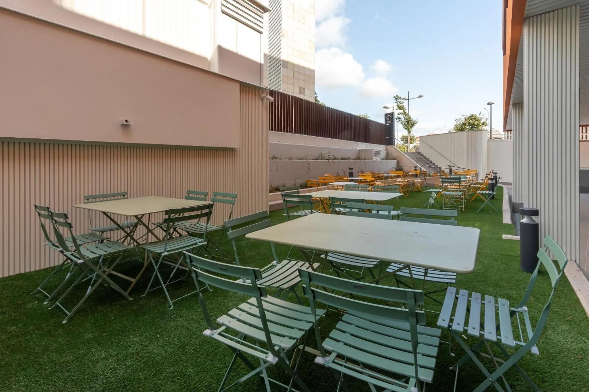 Patio in Hotel Nido Malvarrosa