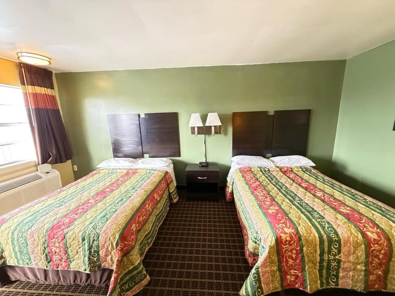 Relax Inn