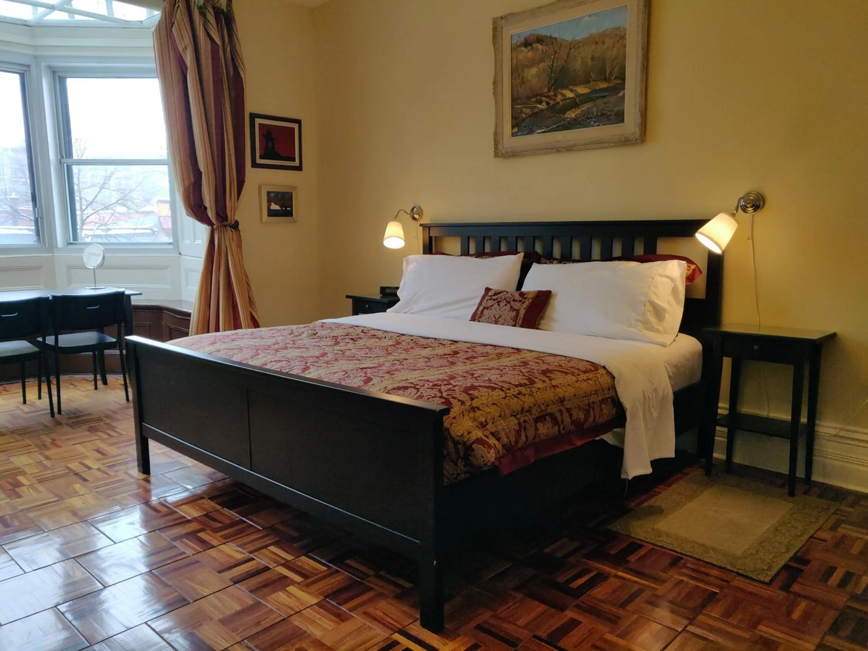 Bed in Gingerbread Manor