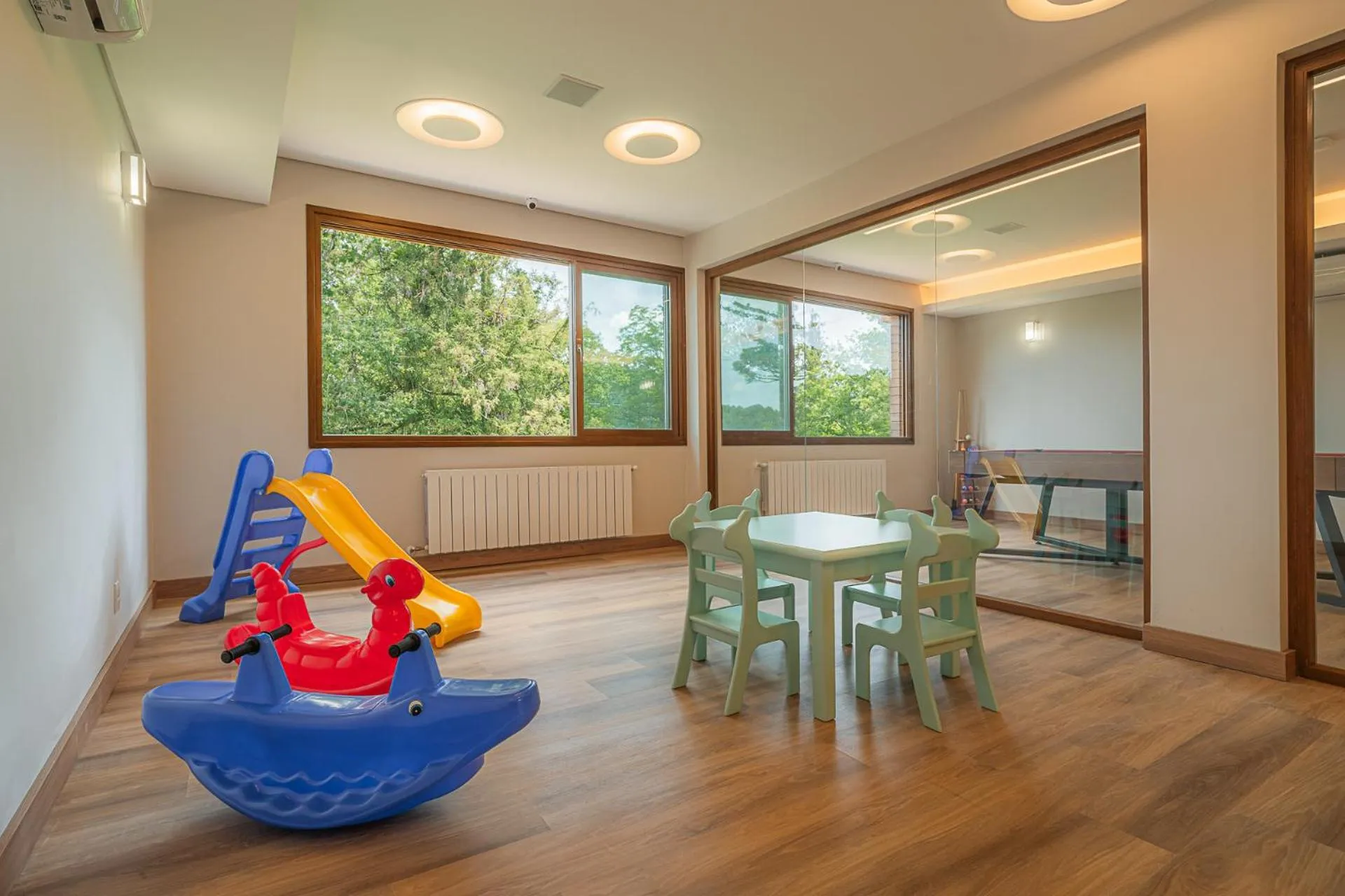 Kids's club in Poehma Lago Negro by Livá OFICIAL