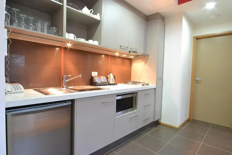 One-Bedroom Chalet - single occupancy in Oaks Lake Crackenback Resort One-Bedroom Chalet - single occupancy in Oaks Lake Crackenback Resort