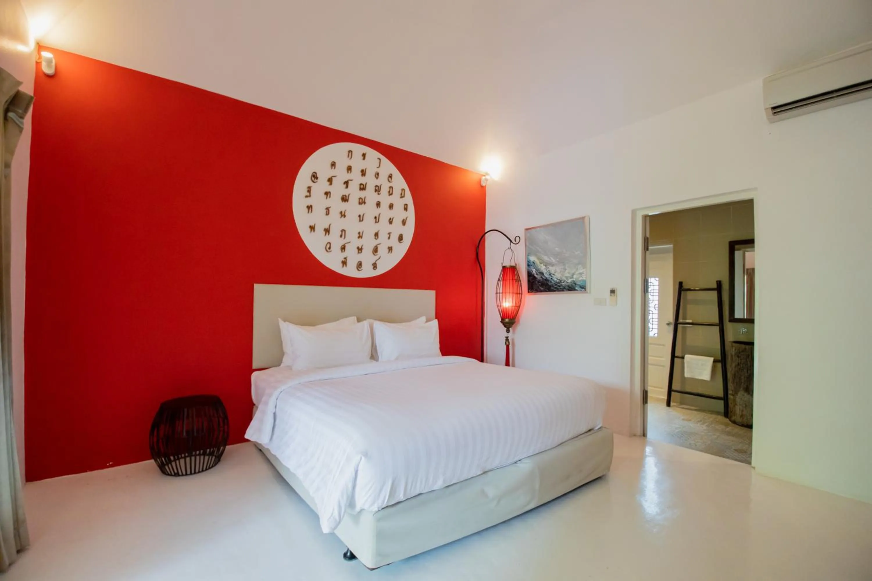 Bed in Sanae Beach Hua Hin