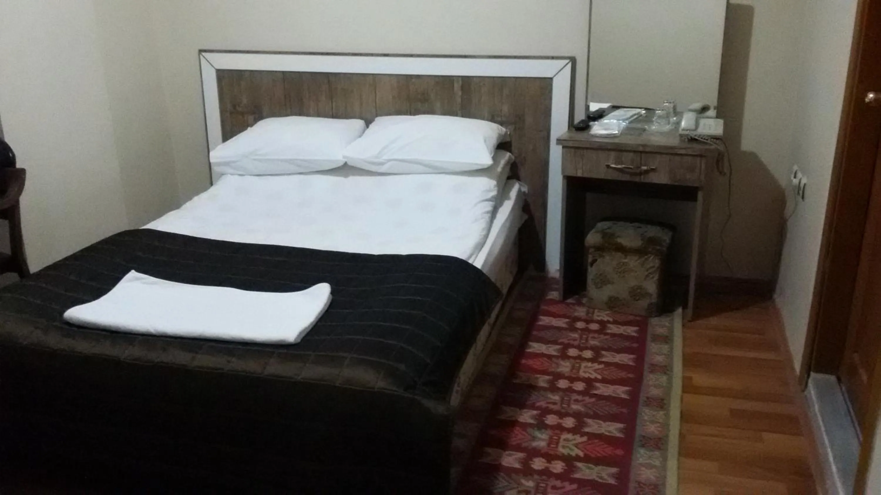 Bed in Hotel Kervansaray