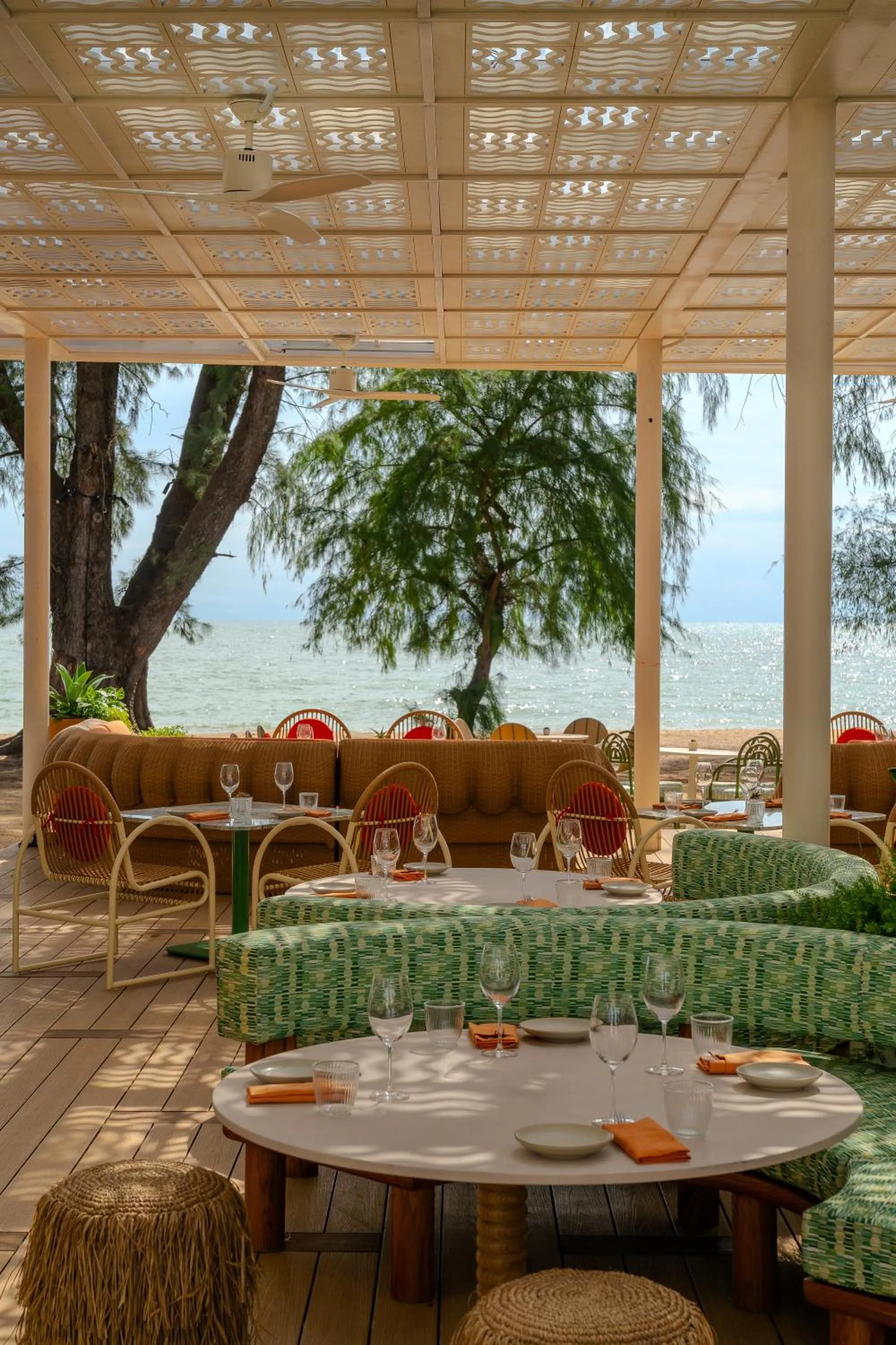 Restaurant/places to eat in The Standard, Pattaya Na Jomtien