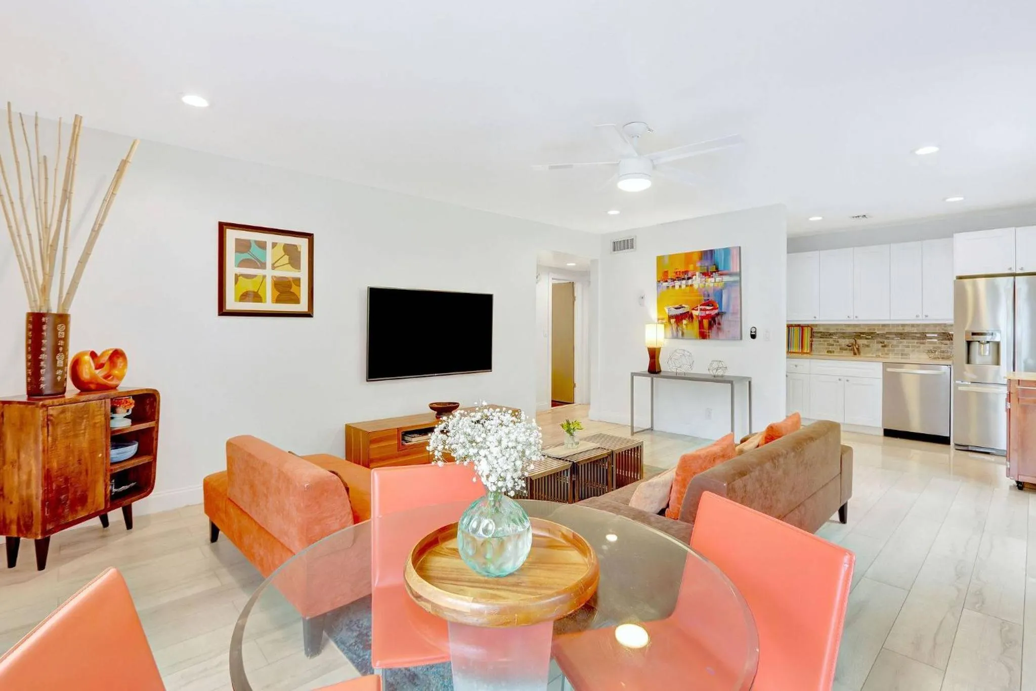 320-1 Las Olas Boulevard