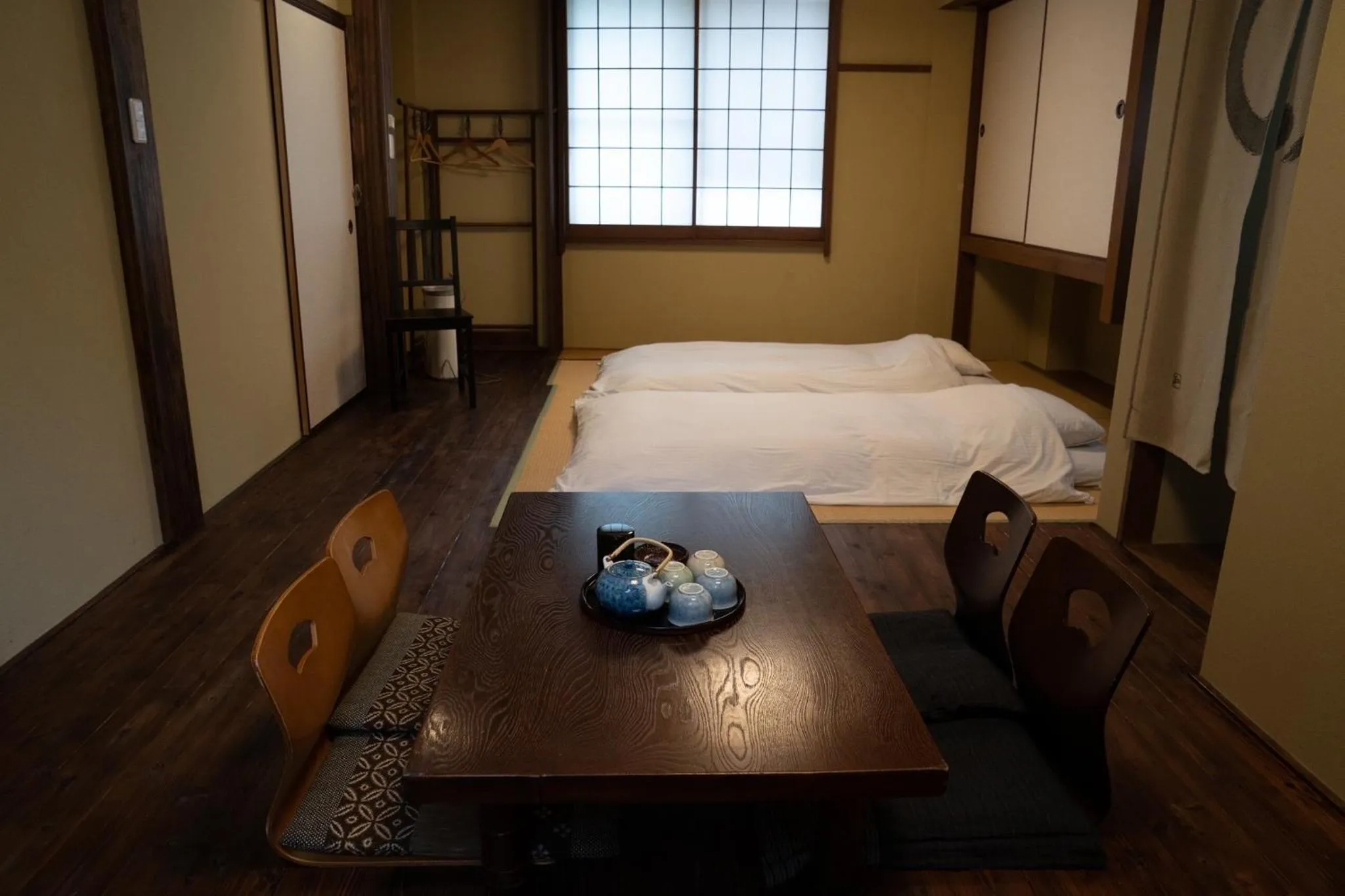 Bed in Kyo no Yado Sangen Ninenzaka