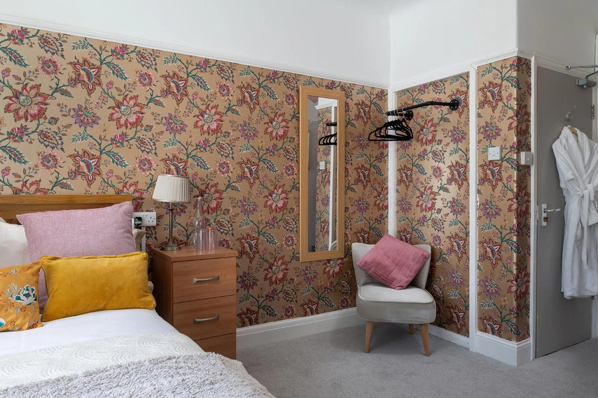 Bedroom, Bed in Rosaire Guest House