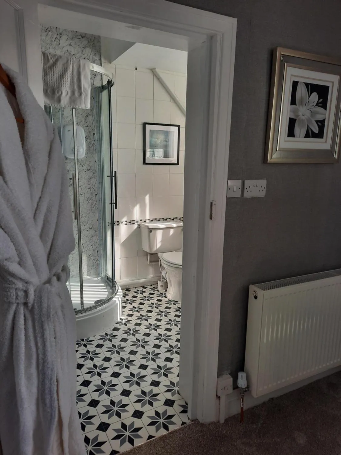 Bathroom in Rosaire Guest House