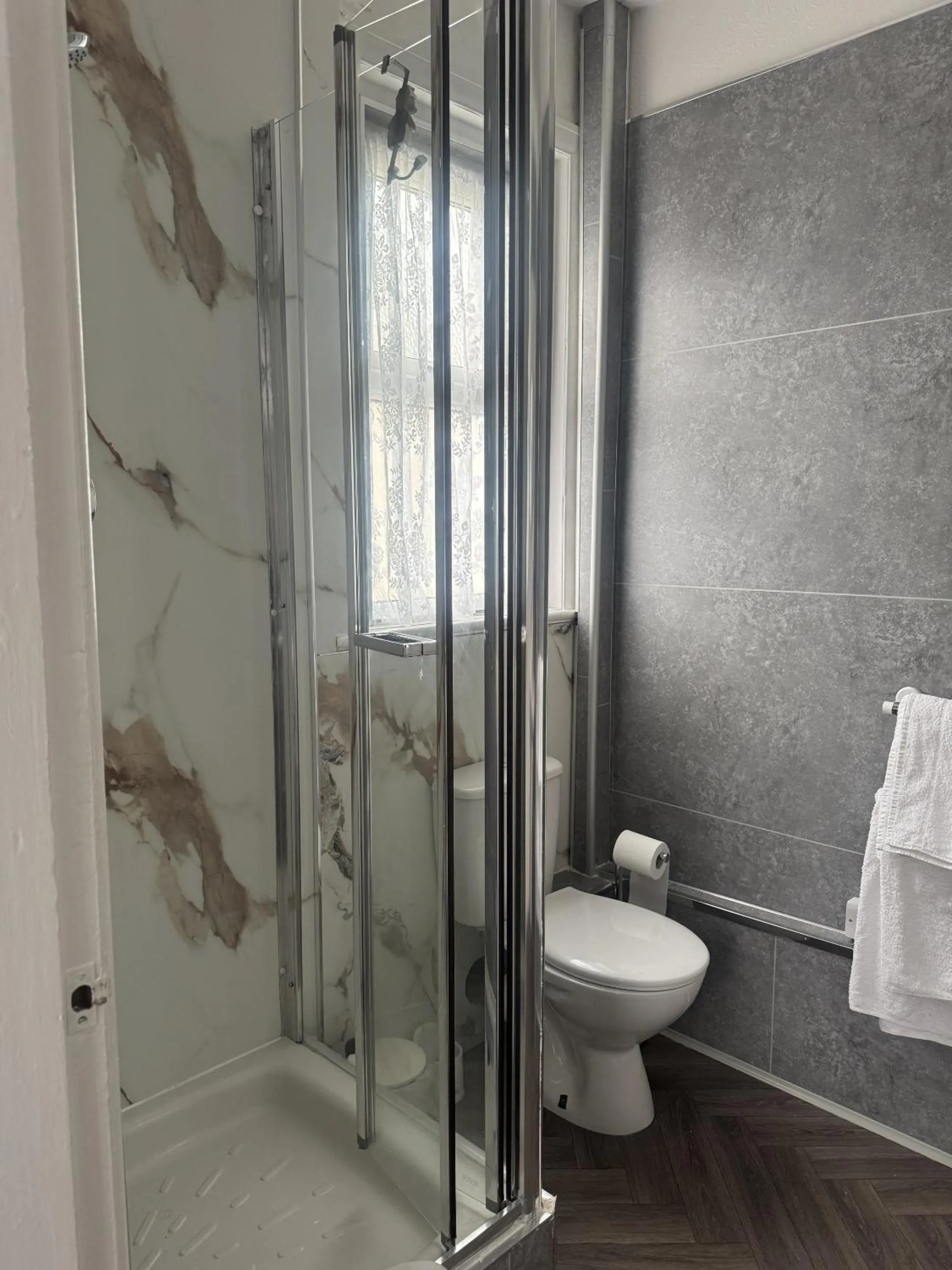 Bathroom in Rosaire Guest House