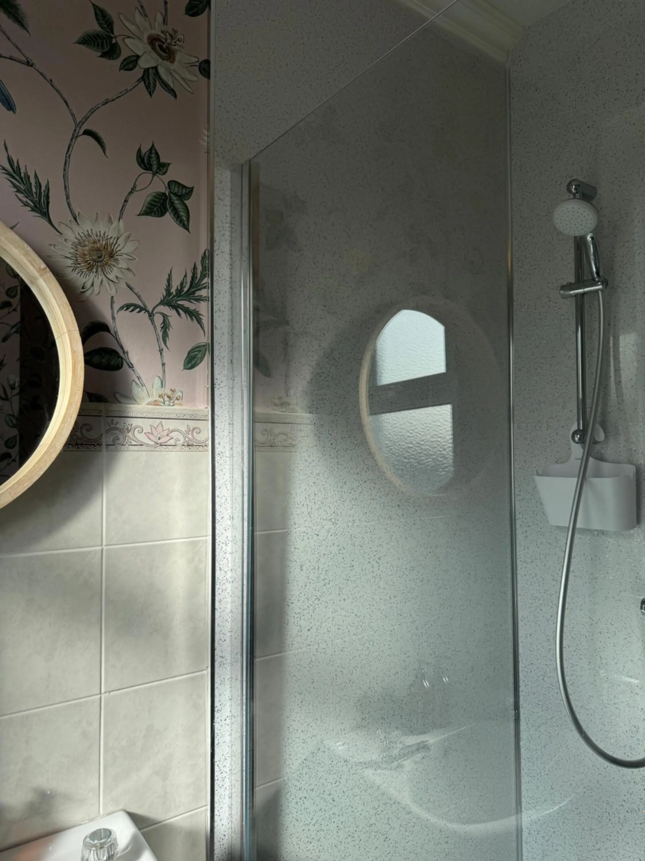 Bathroom in Rosaire Guest House