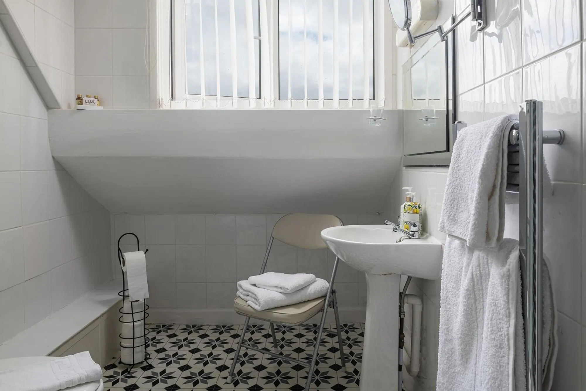 Bathroom in Rosaire Guest House
