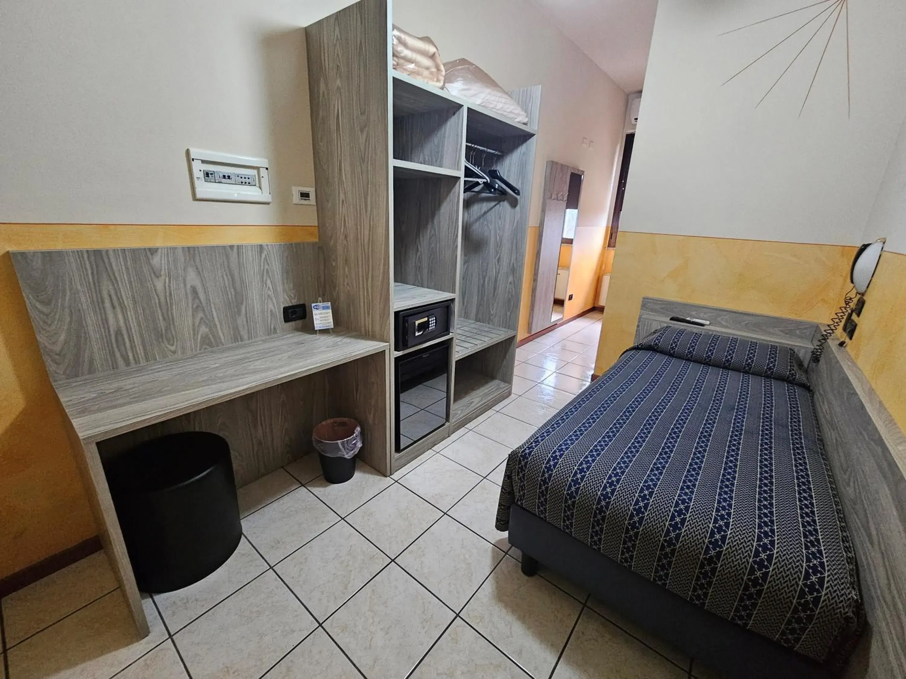 Superior Single Room in Hotel Euro Superior Single Room in Hotel Euro