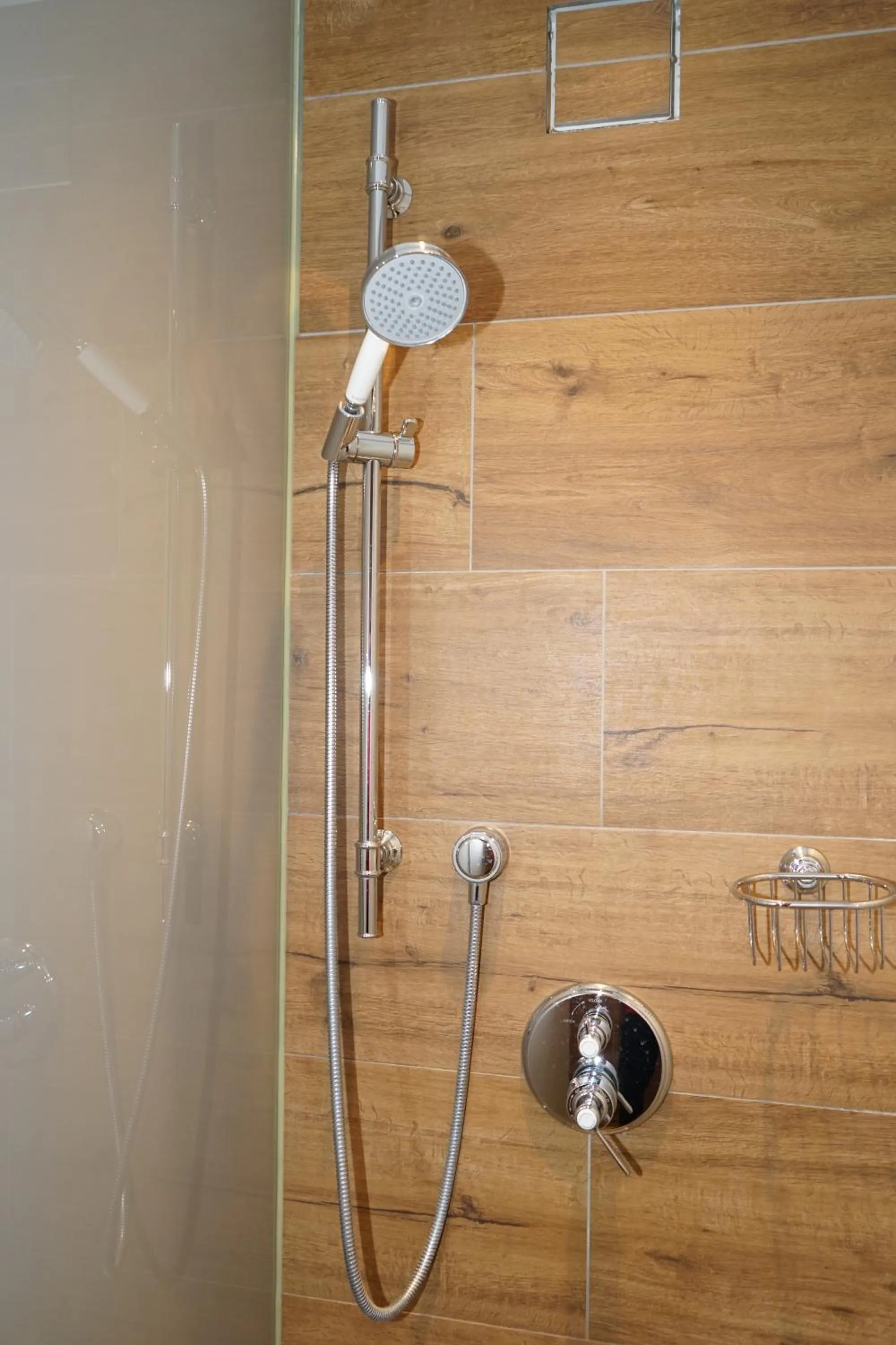 Shower in Naturhotel & Bayernhütte am Brauneck