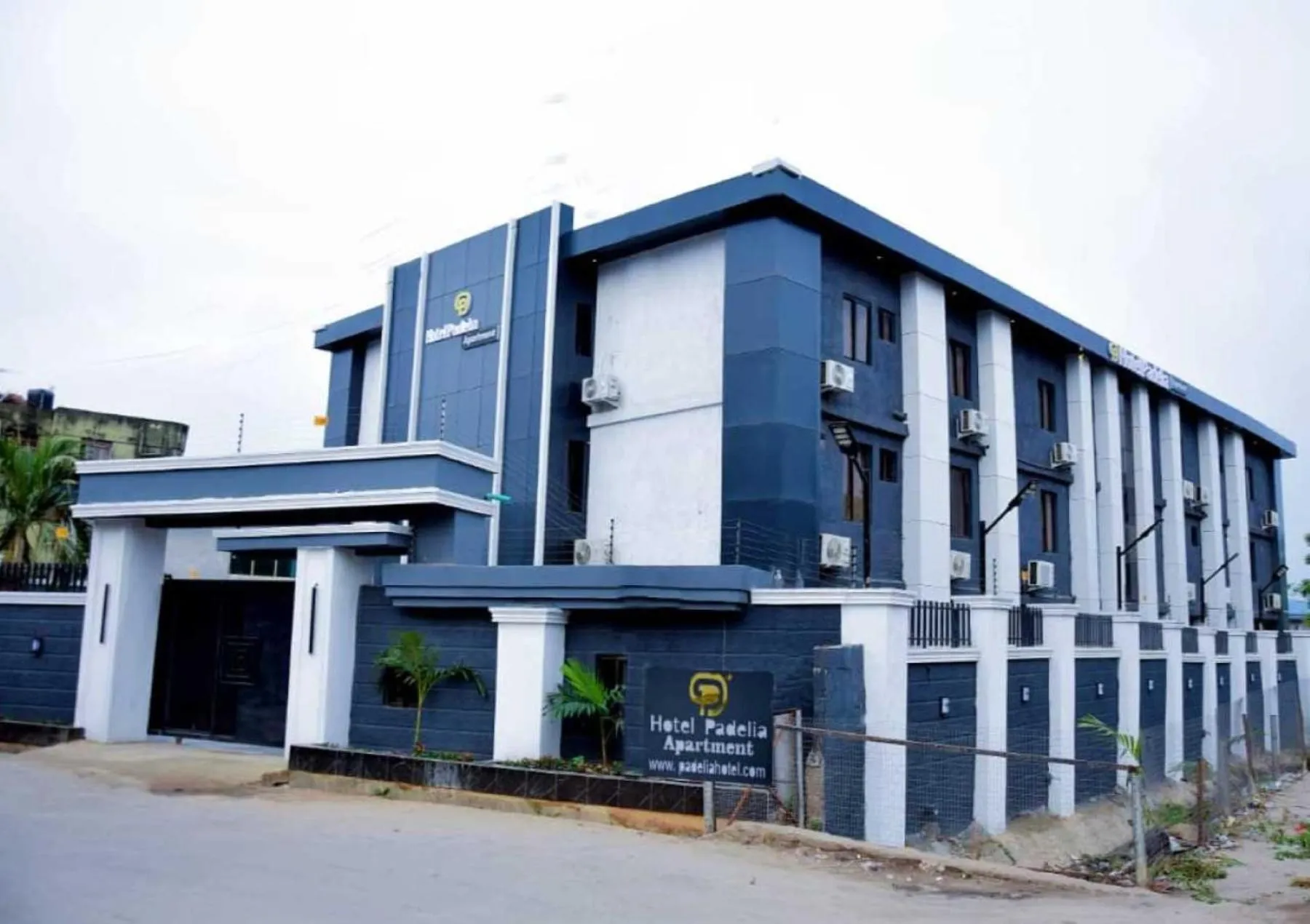 Property building in Hotel Padelia Apartment Airport Road Lagos