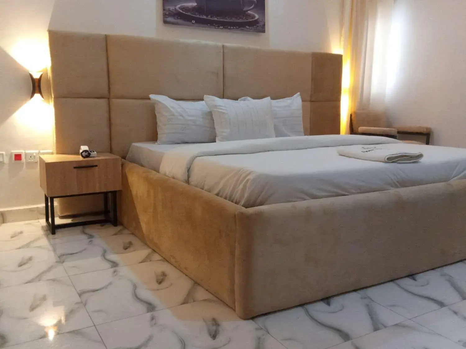 Deluxe Single Room - single occupancy in Hotel Padelia Apartment Airport Road Lagos Deluxe Single Room - single occupancy in Hotel Padelia Apartment Airport Road Lagos