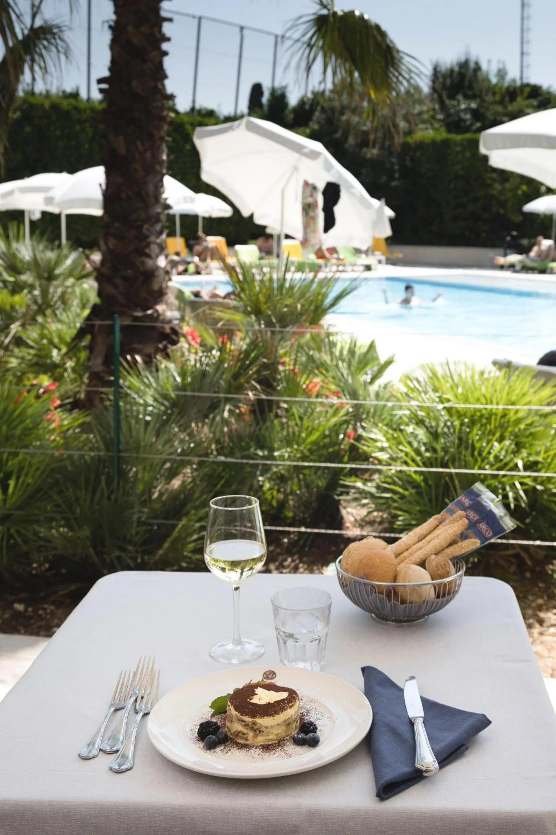 Lunch in Hotel Du Parc