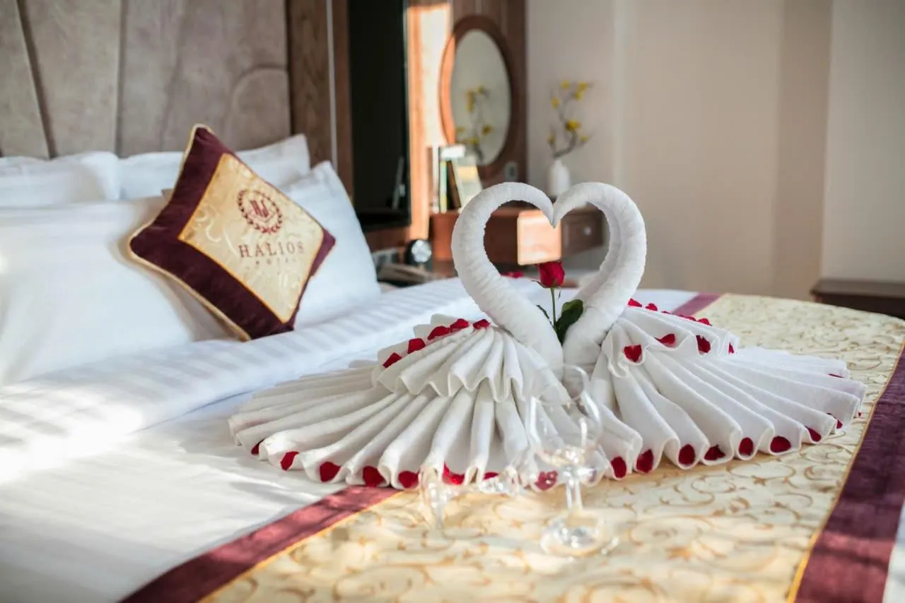 Bed in Halios Hotel Halong