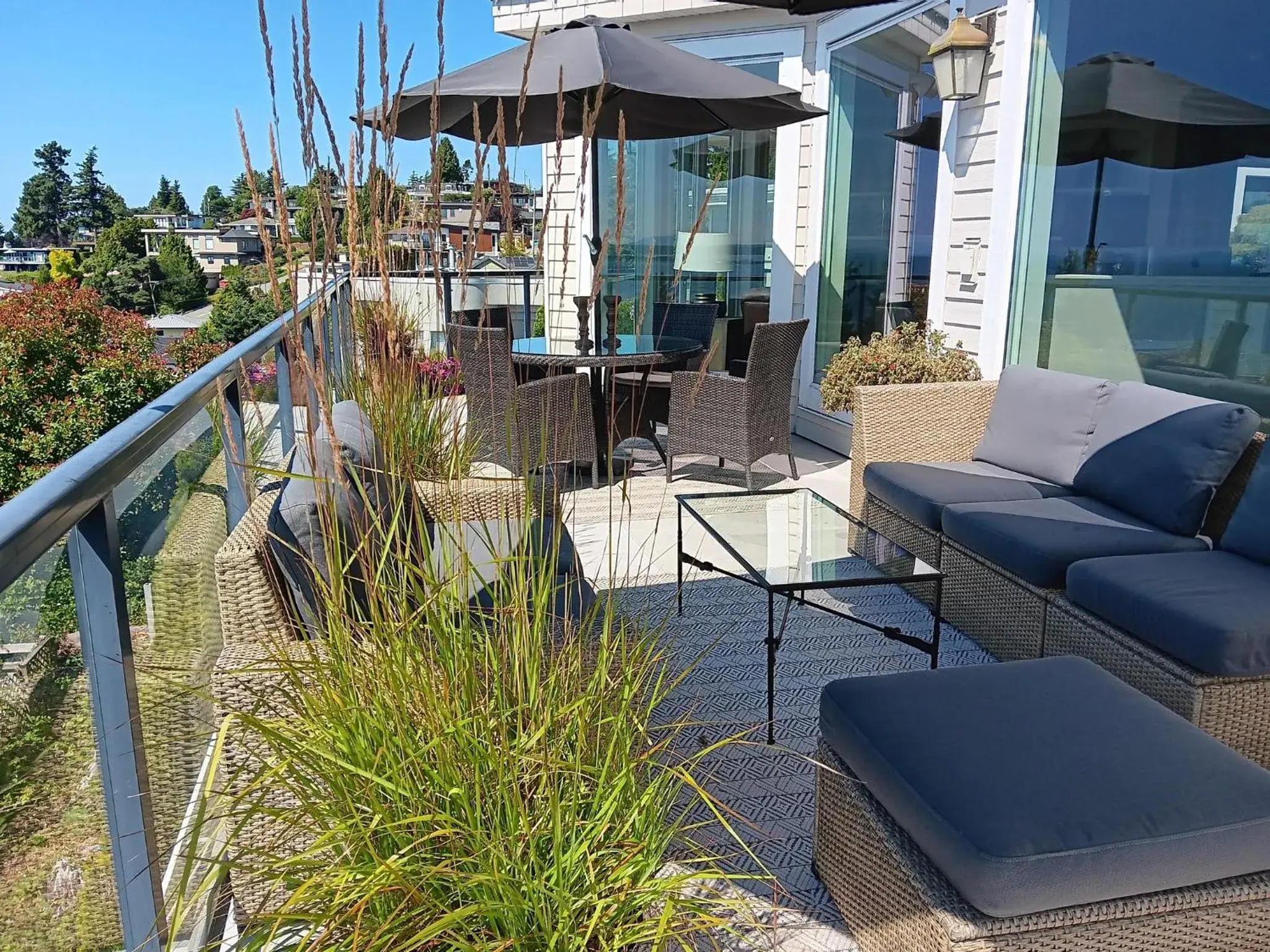 Family Room in Sand and Salt Bed & Breakfast Family Room in Sand and Salt Bed & Breakfast