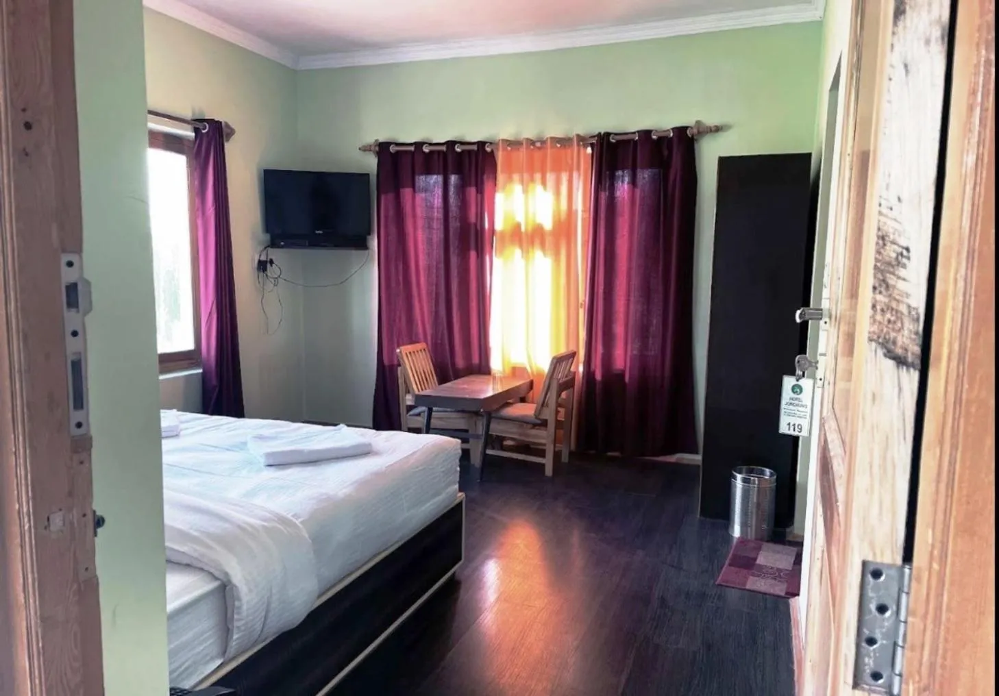 Bedroom, Bed in TIH Hotel Jorchung