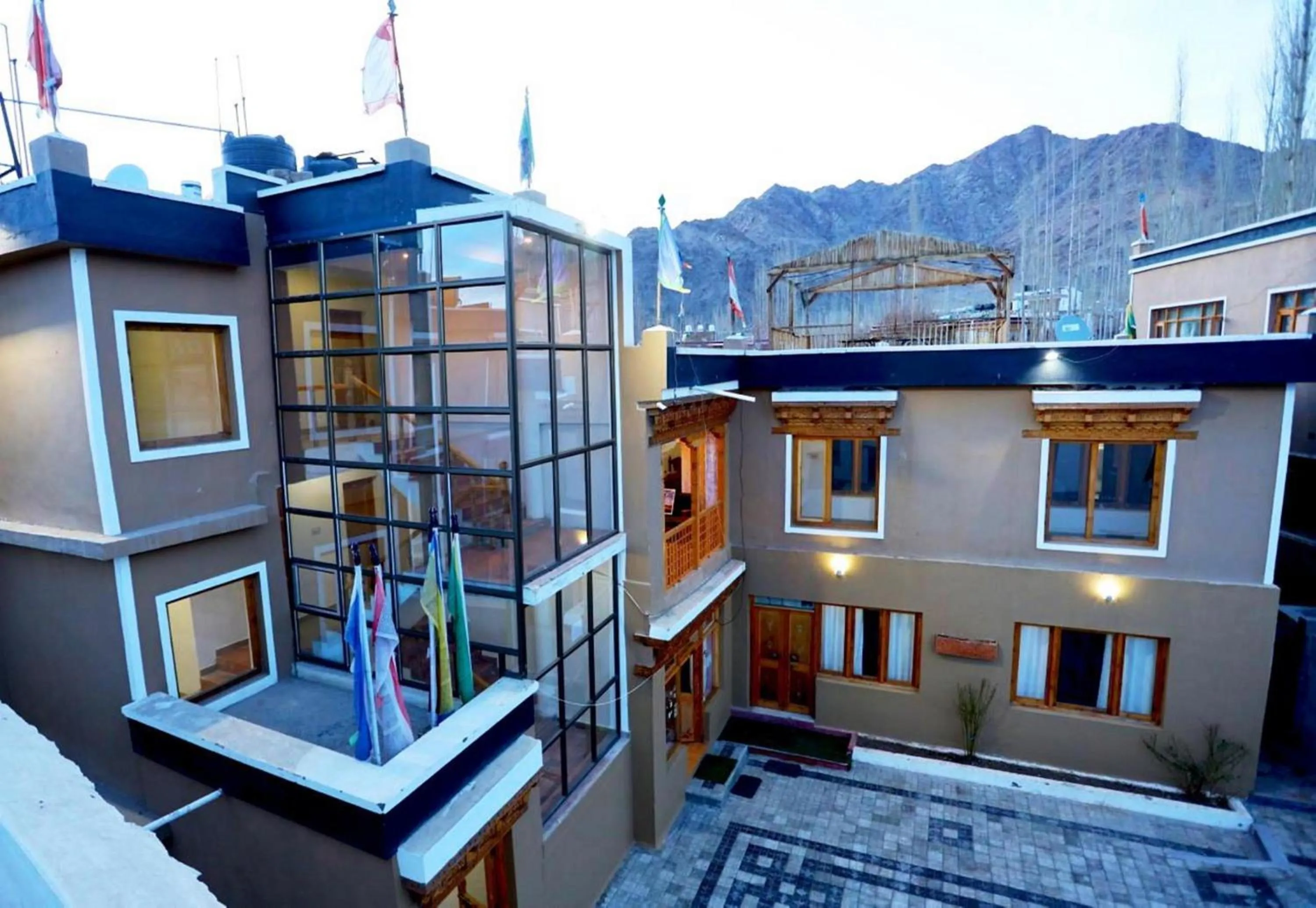 TIH Hotel Jorchung