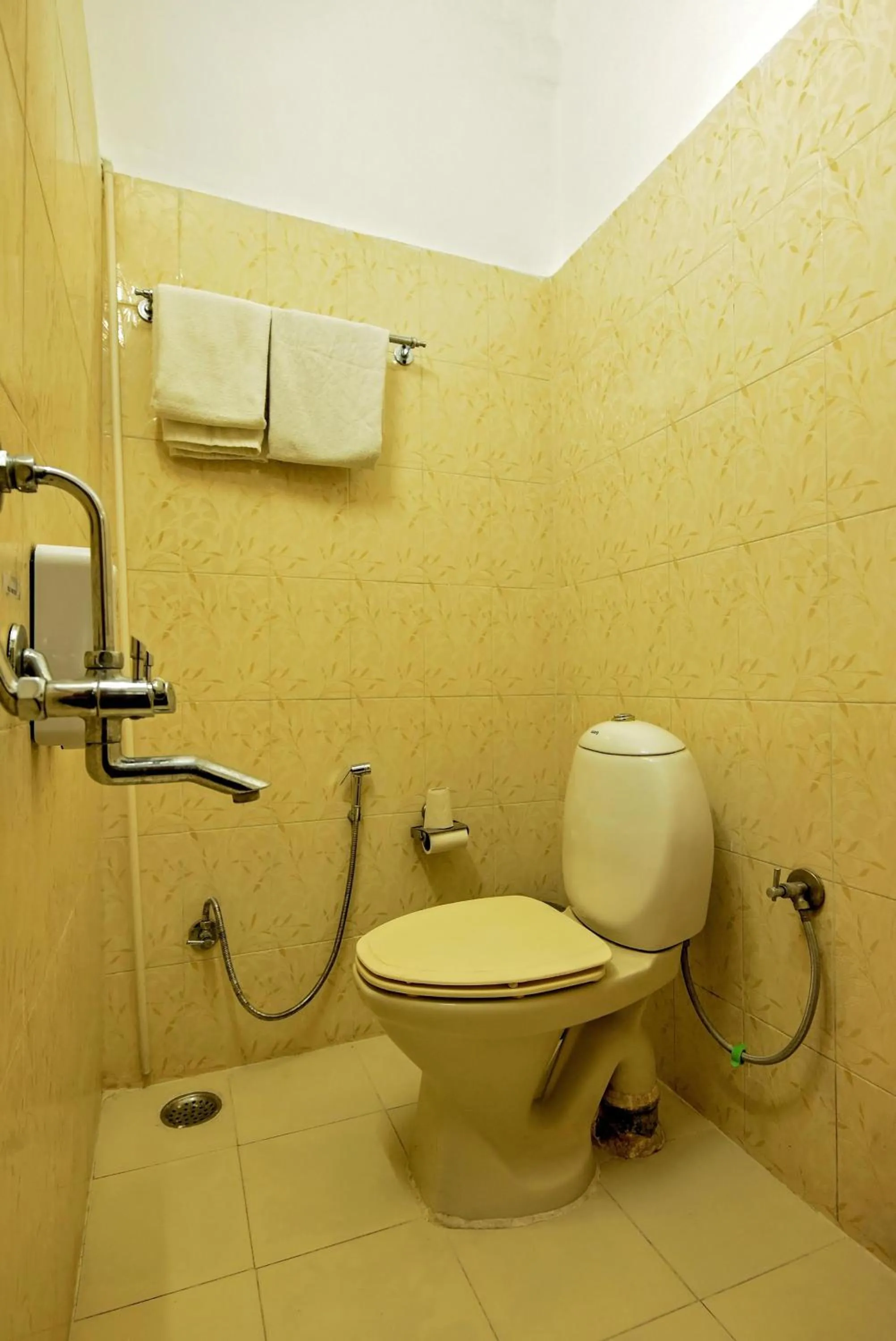 Bathroom in Elysium Retreat- The Heritage Haveli