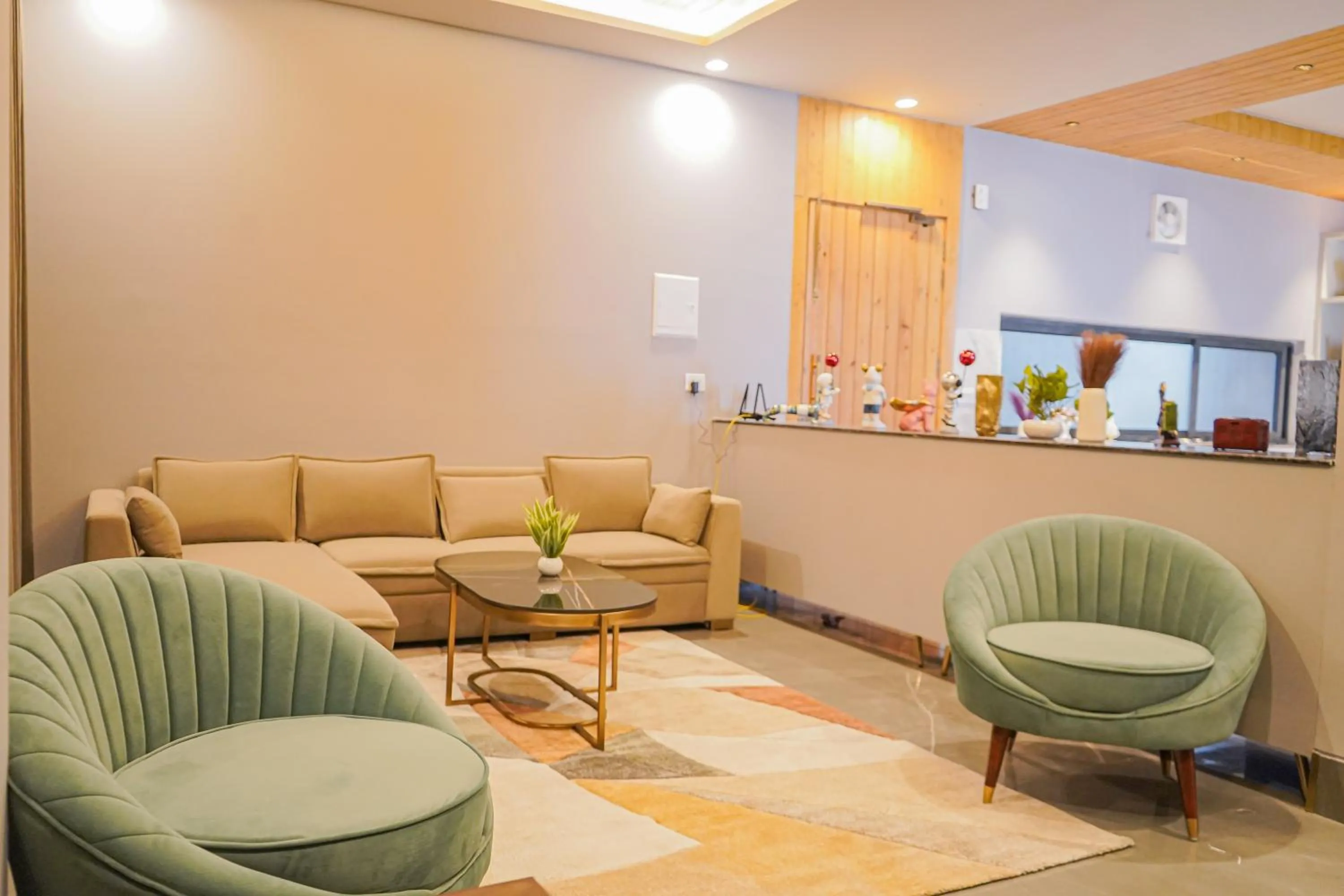 The Uptown Kingdom Luxury Homestay Near By Mukteshwar Temple