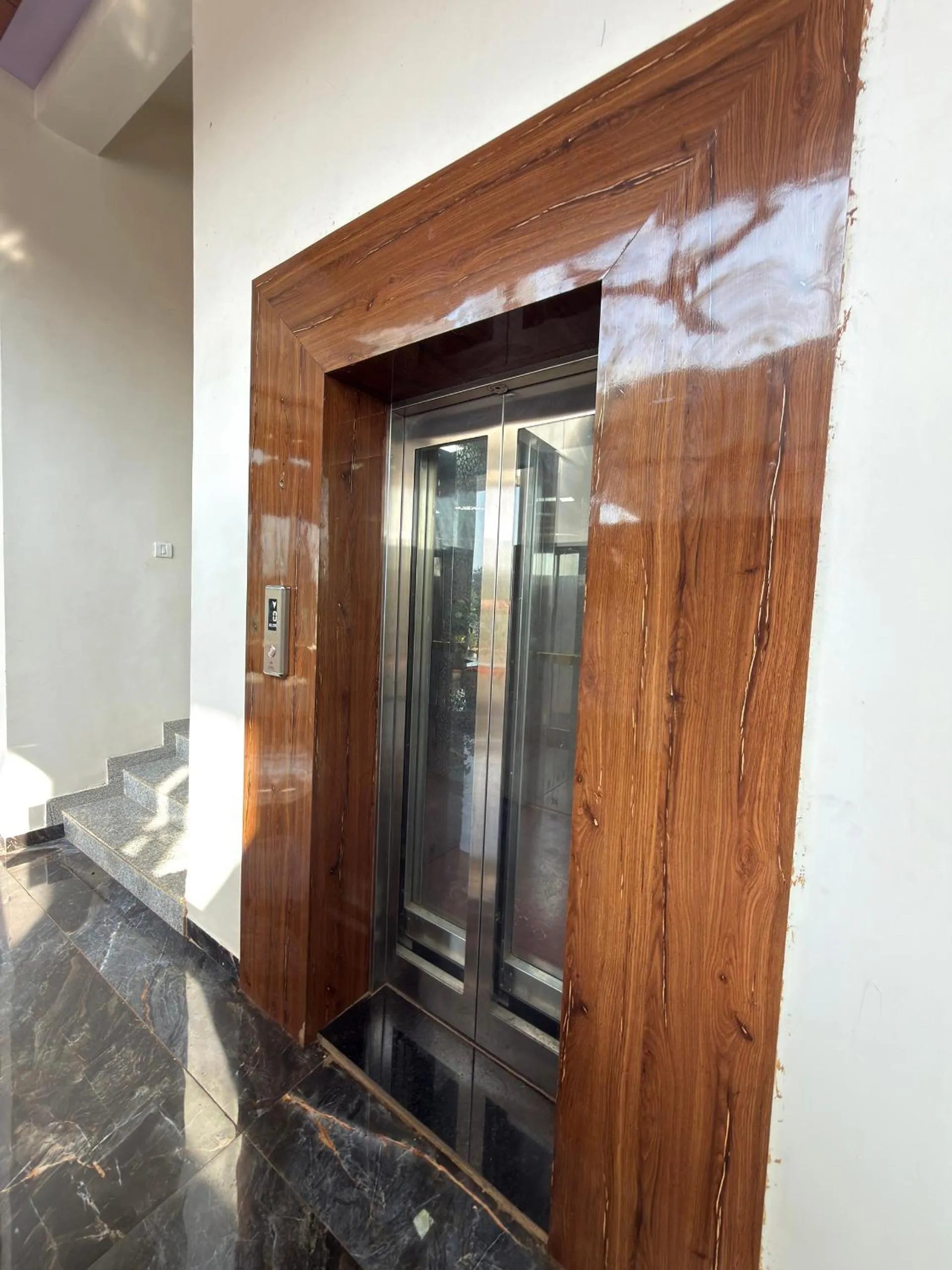 Daksh The Valley Resort - Saputara