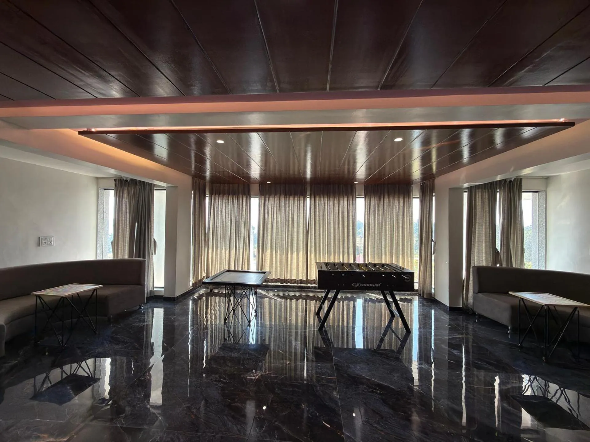 Daksh The Valley Resort - Saputara