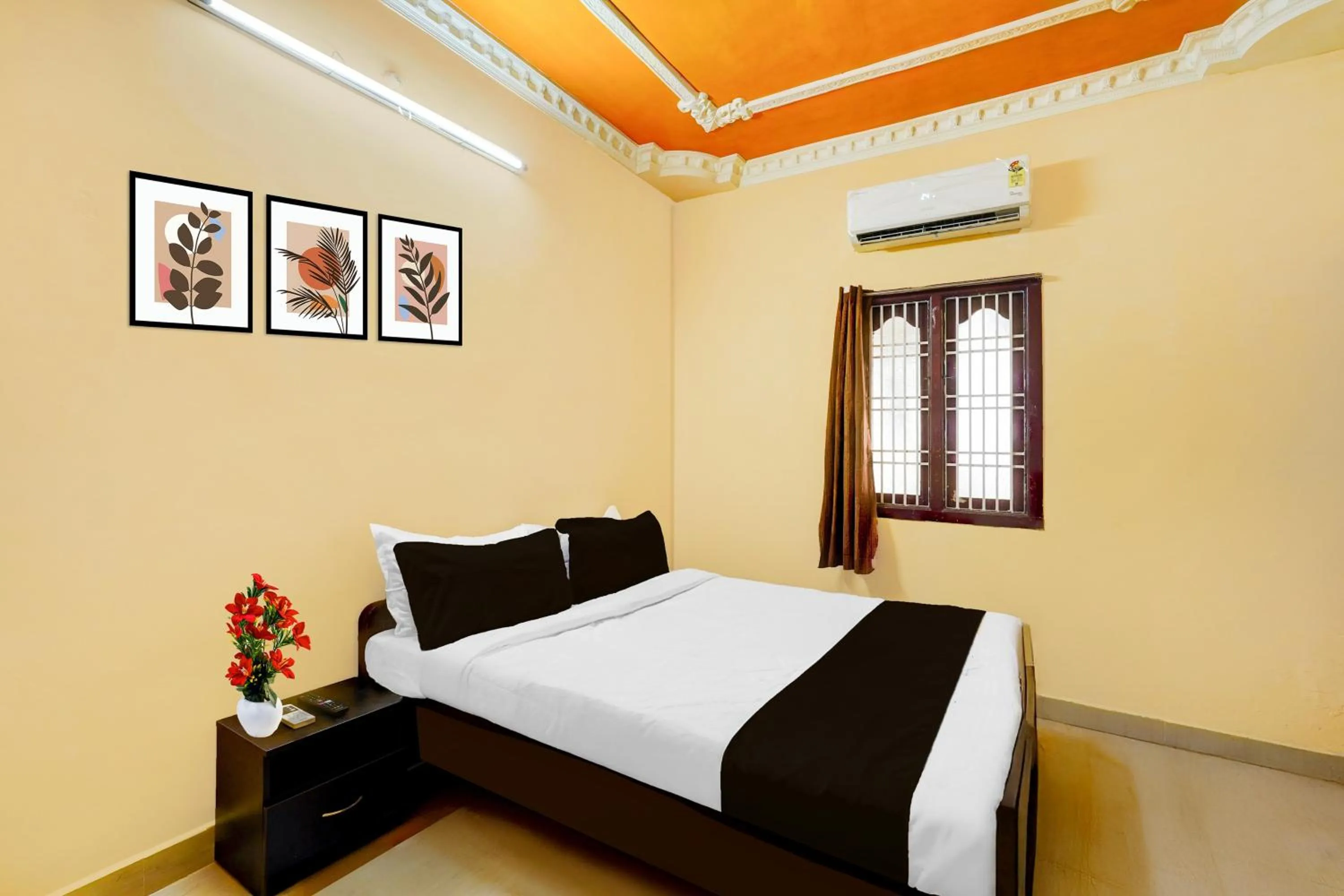 Super Hotel O Nemeli Road Sriram Nagar