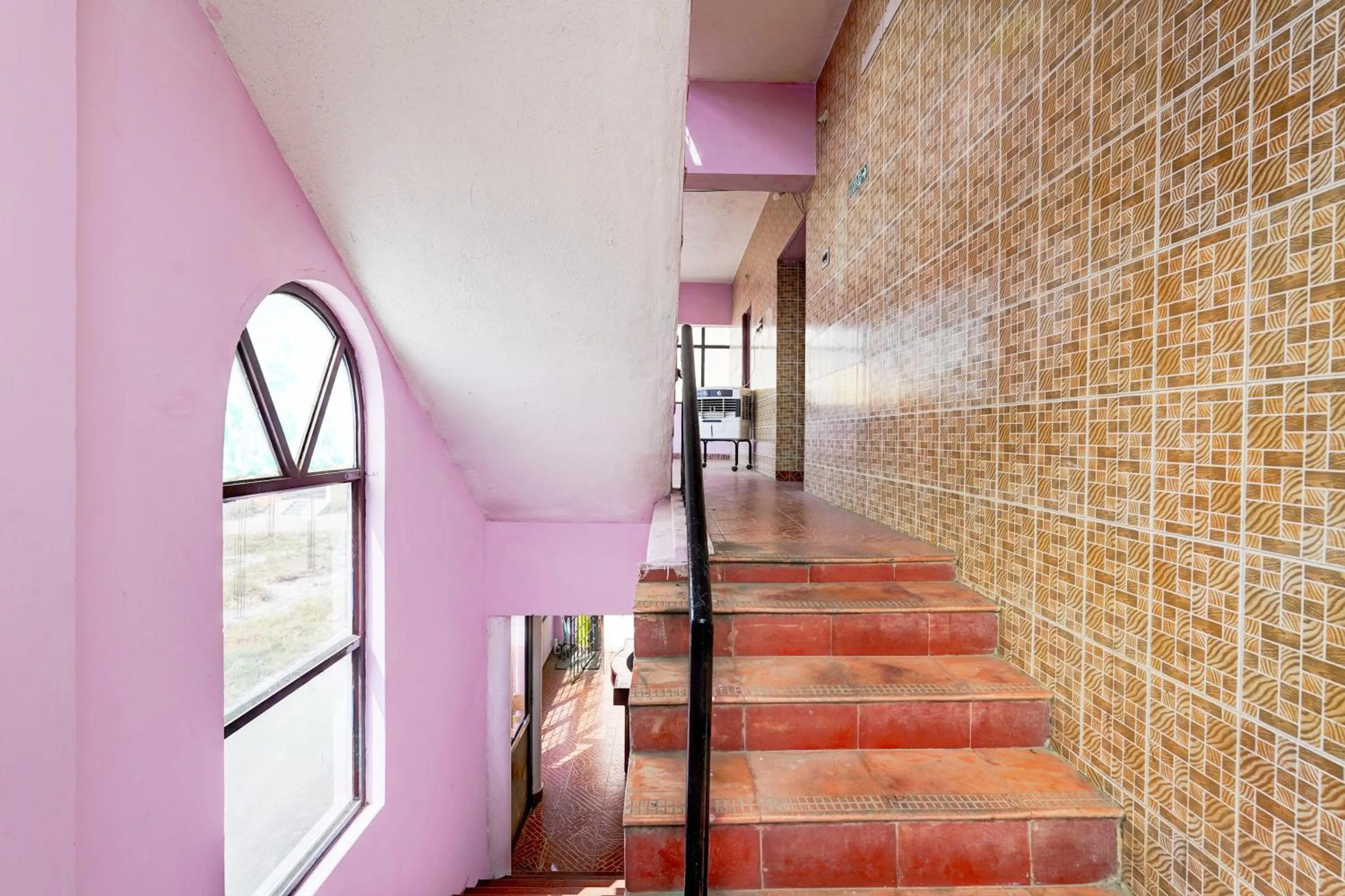 Lobby or reception in Super Hotel O Nemeli Road Sriram Nagar