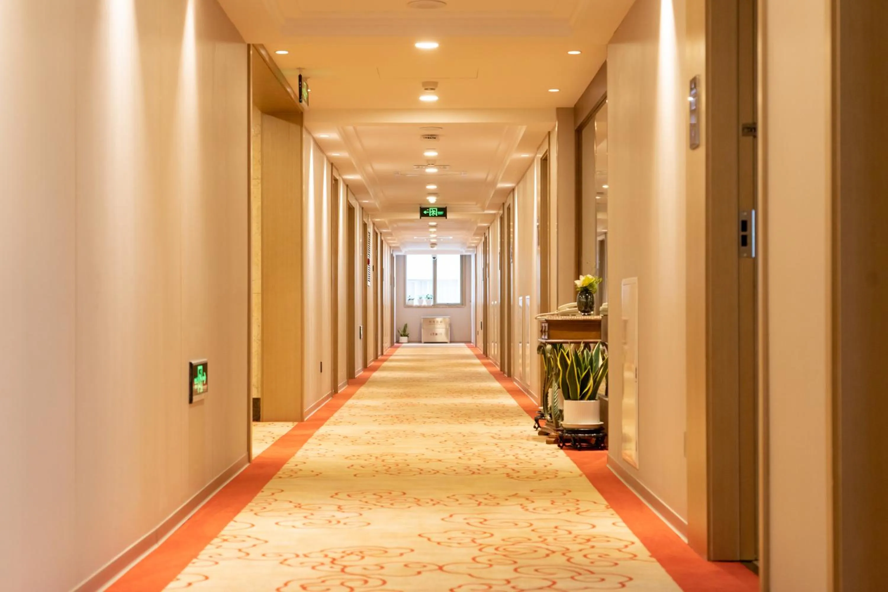 Decorative detail in Beijing Shengli Hotel