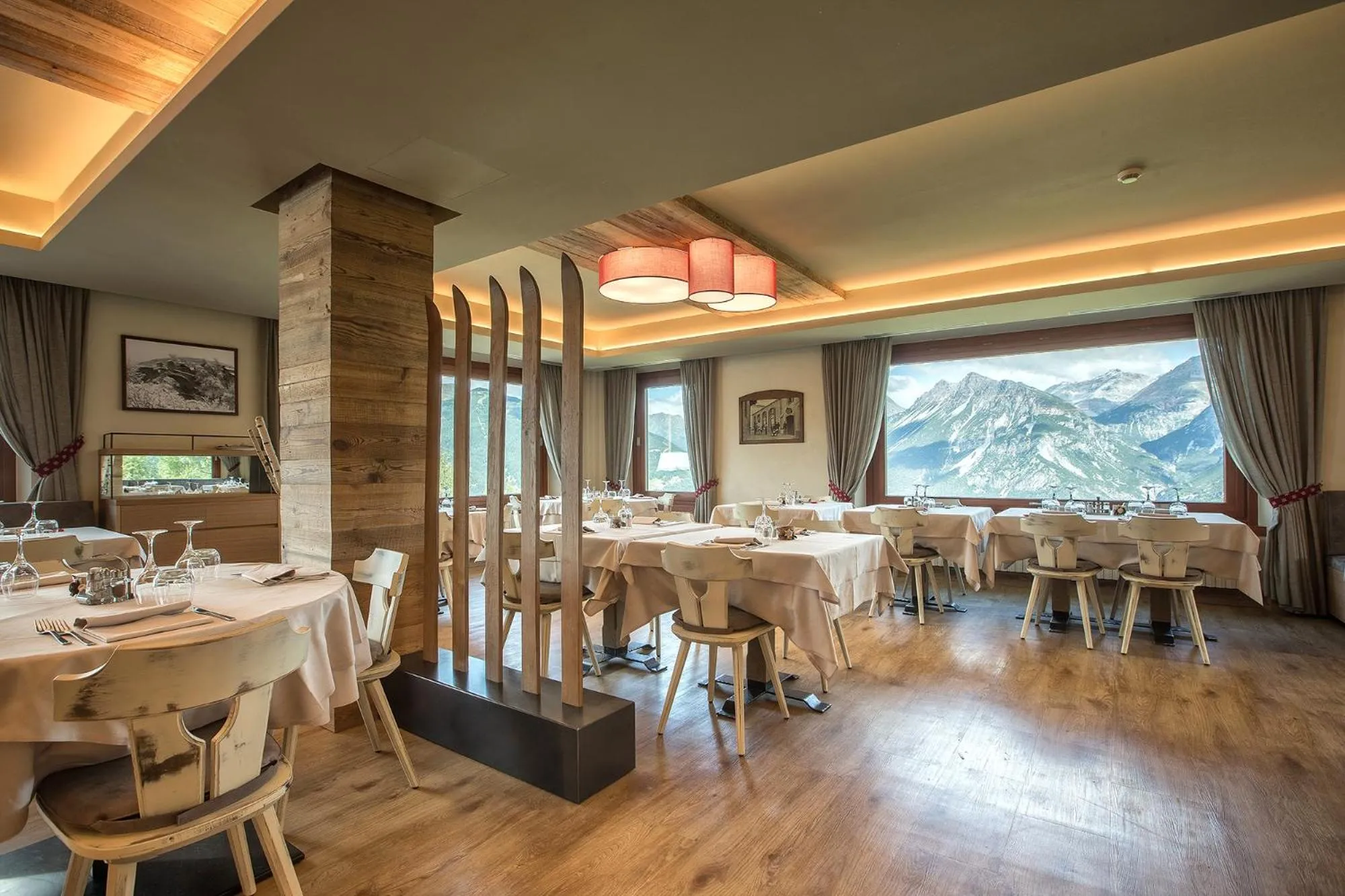 Restaurant/places to eat in Hotel Vallechiara