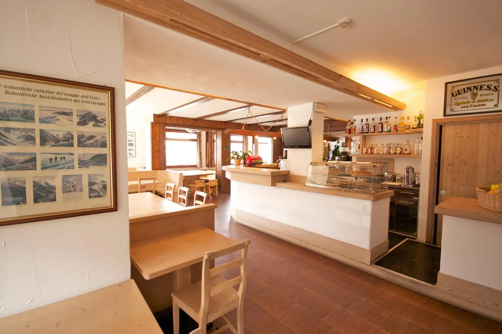 Lounge or bar in Hotel Vallechiara