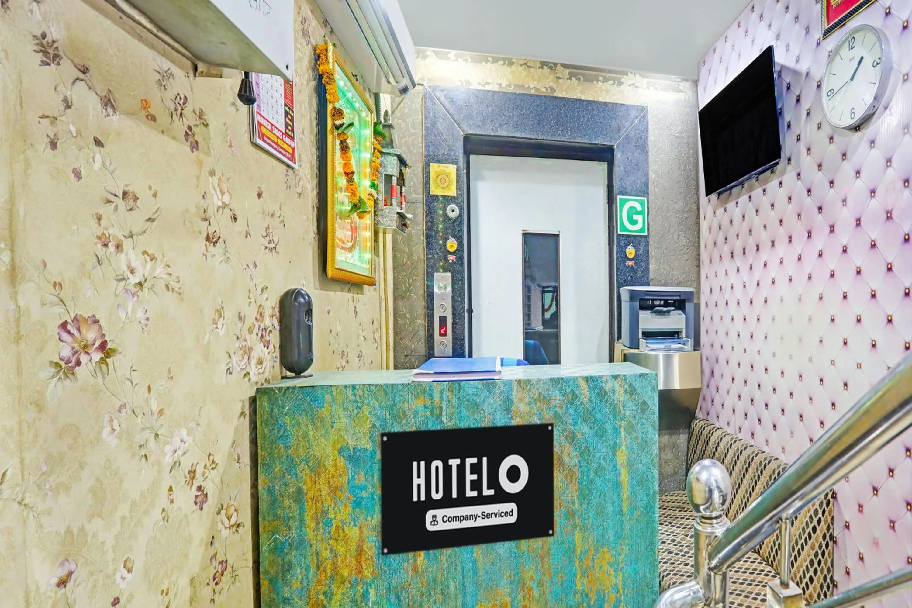 Lobby or reception in Hotel O Yugantar Palace
