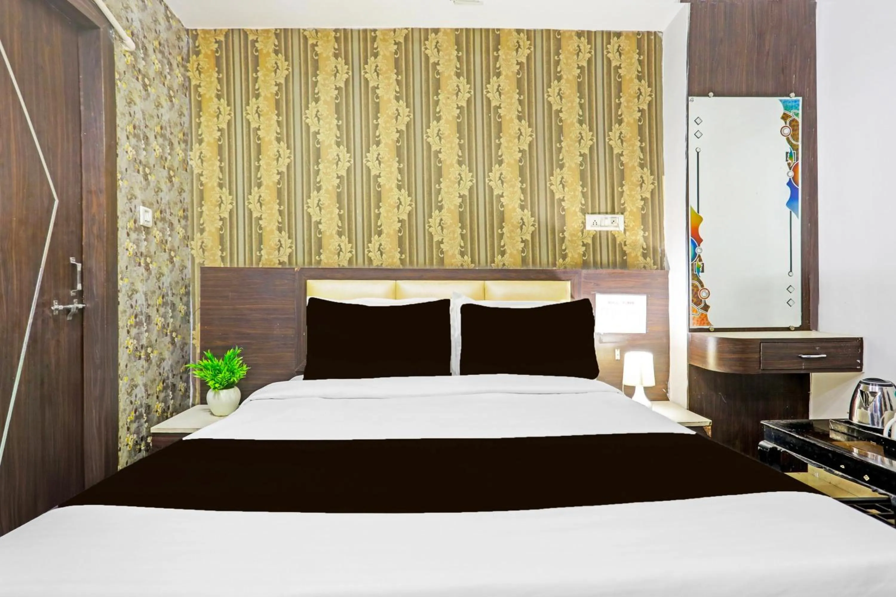 Bedroom in Hotel O Yugantar Palace