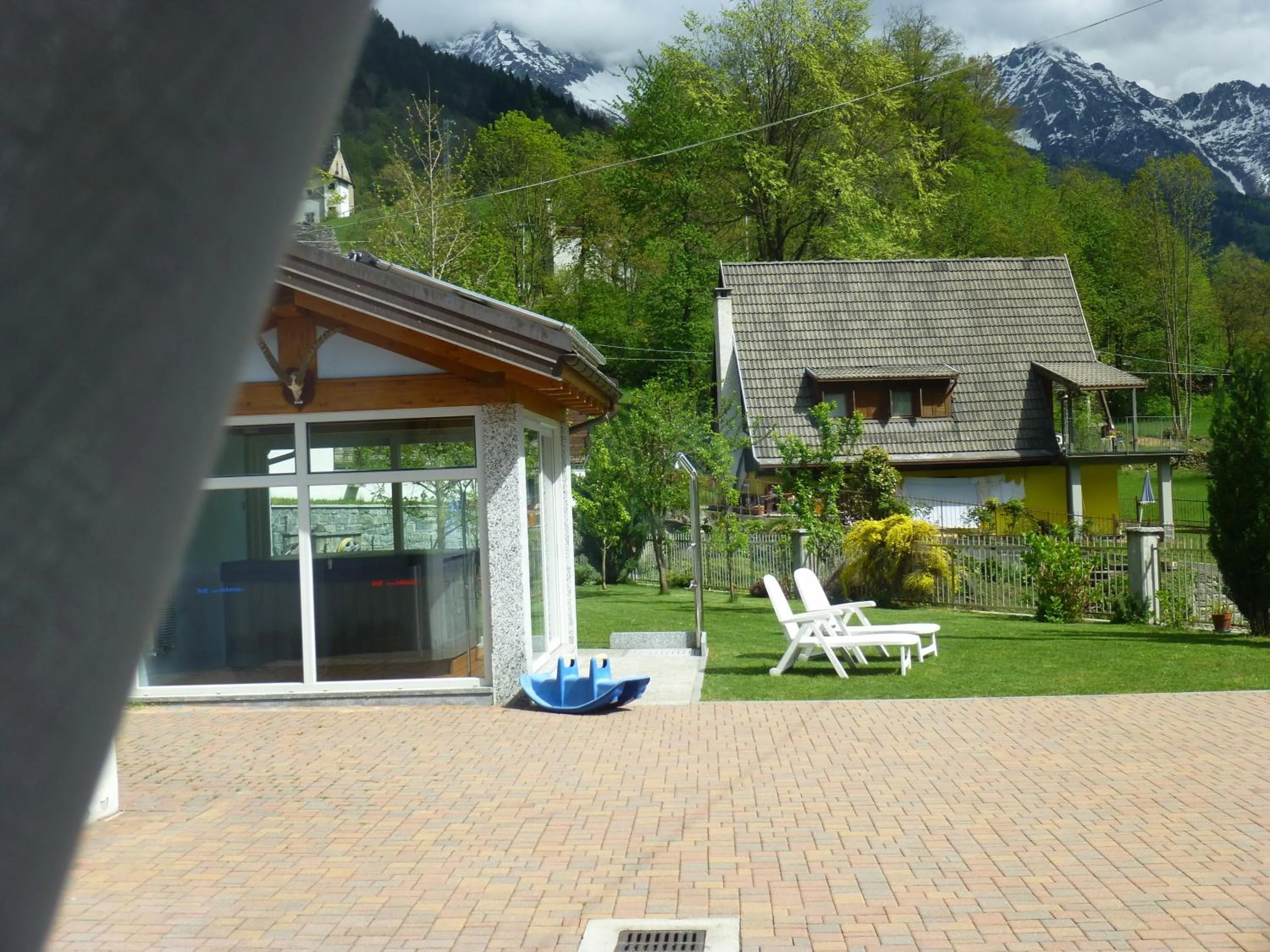 Garden view in B&B La Beula
