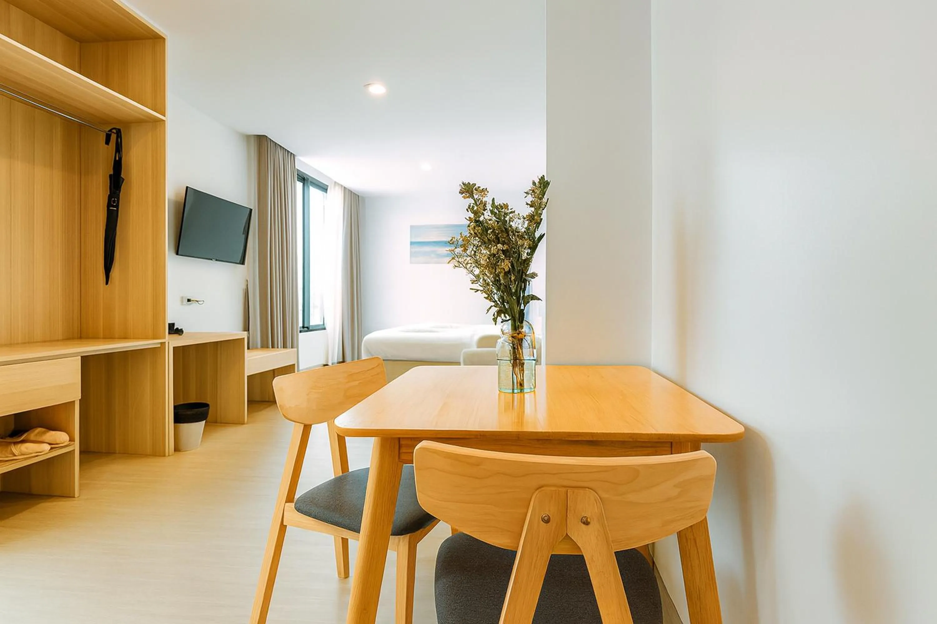 Dining area in Sea Side at Ao Nang Landmark Night Market Krabi