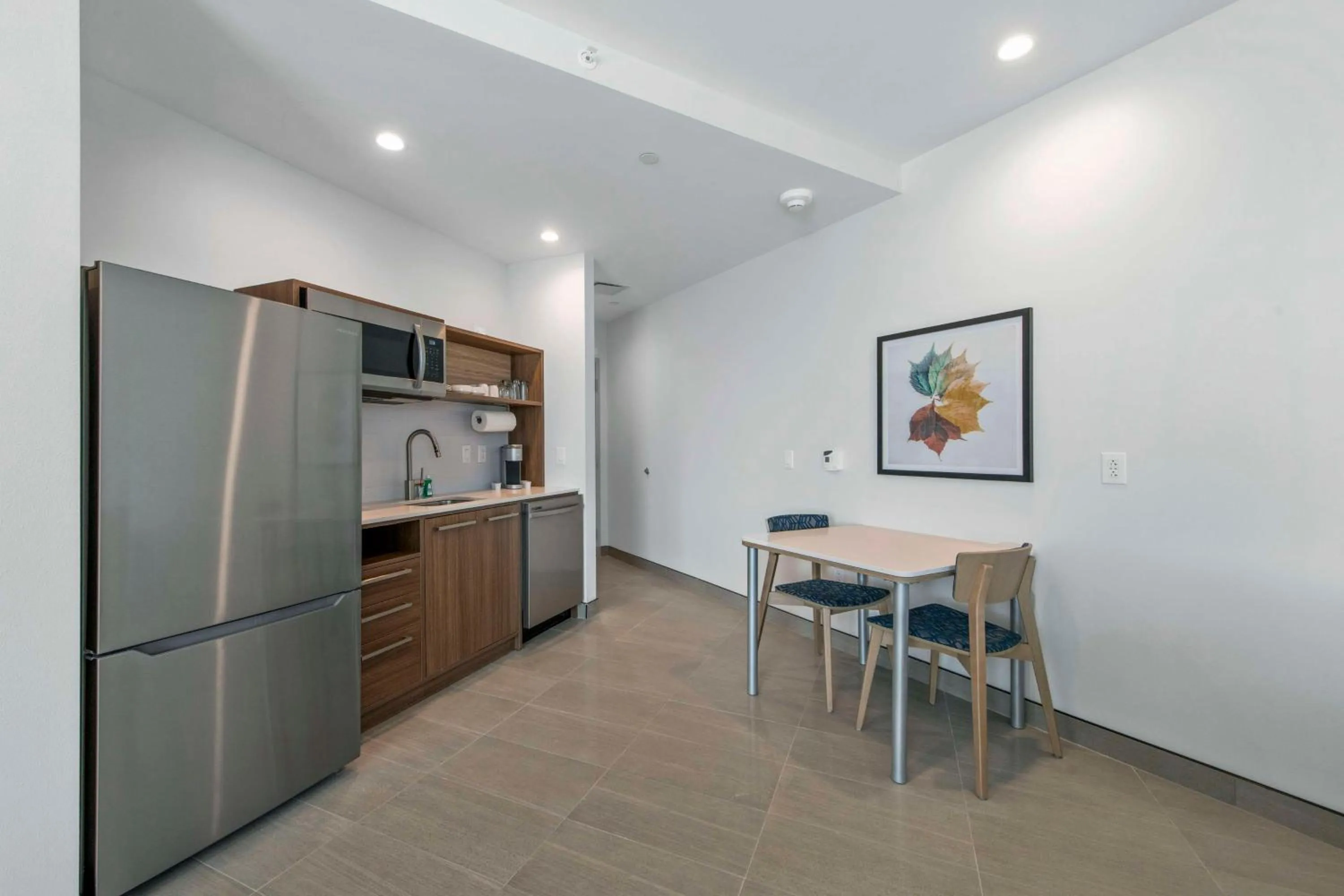 Kitchen or kitchenette in Home2 Suites By Hilton Lumberton