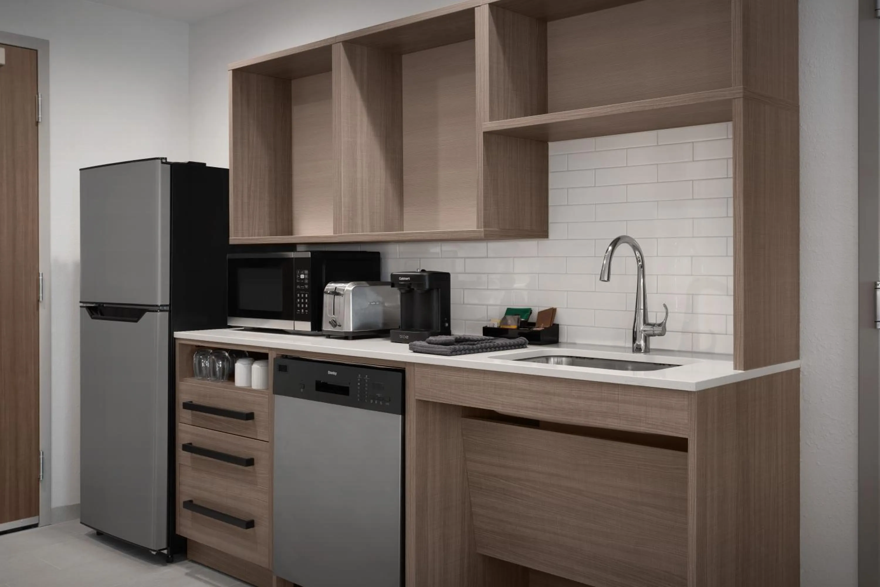 Coffee/tea facilities in Home2 Suites By Hilton Lakeland North I-4