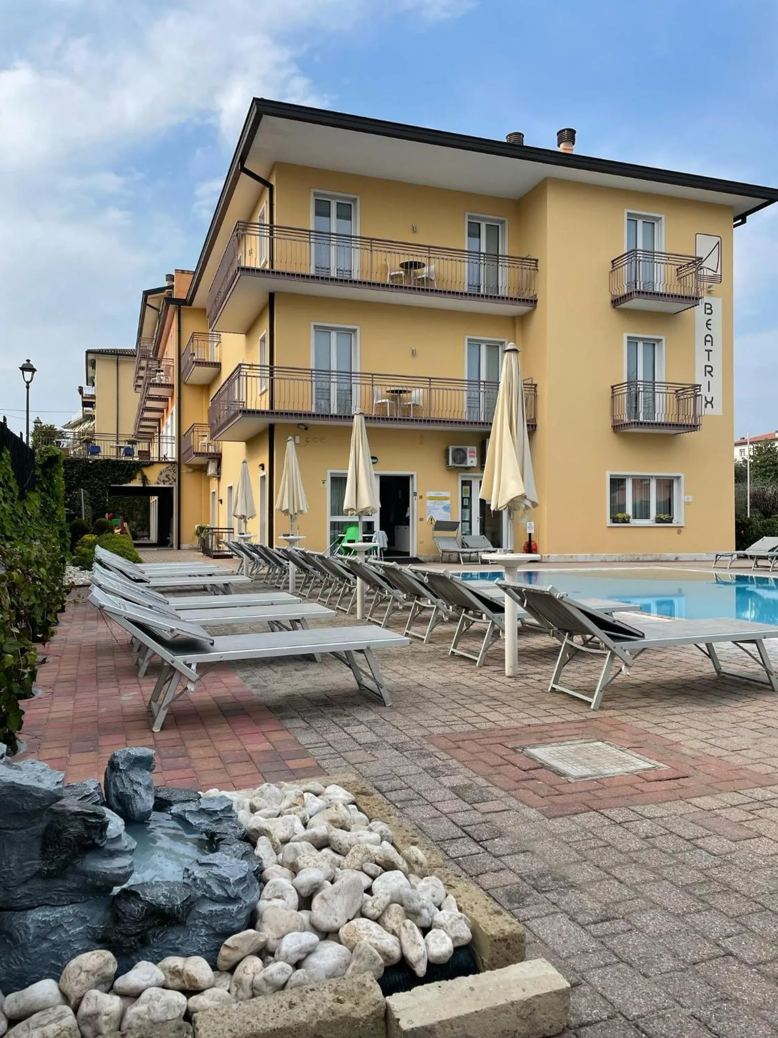 Swimming pool in Residence Beatrix