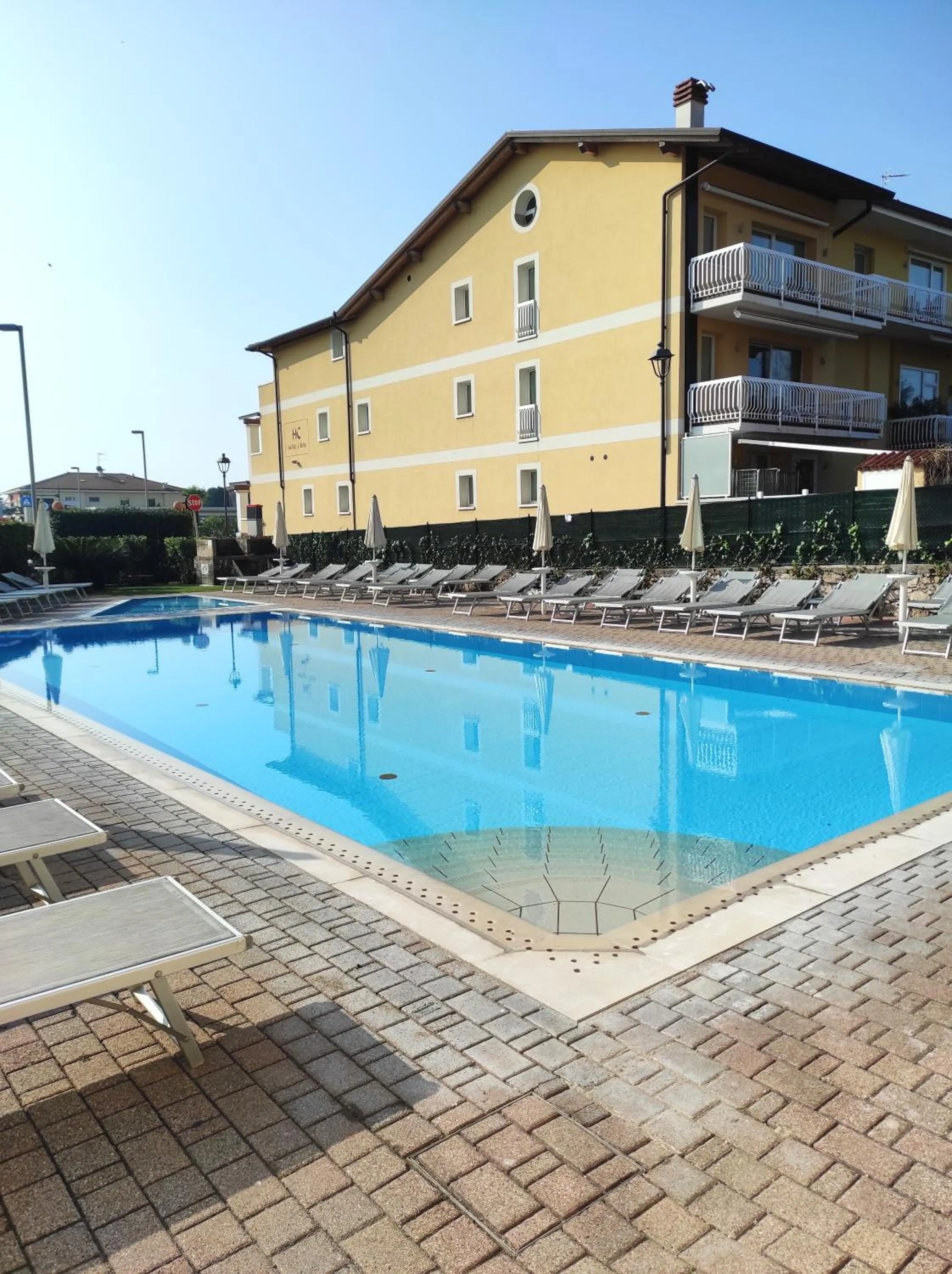 Swimming pool in Residence Beatrix