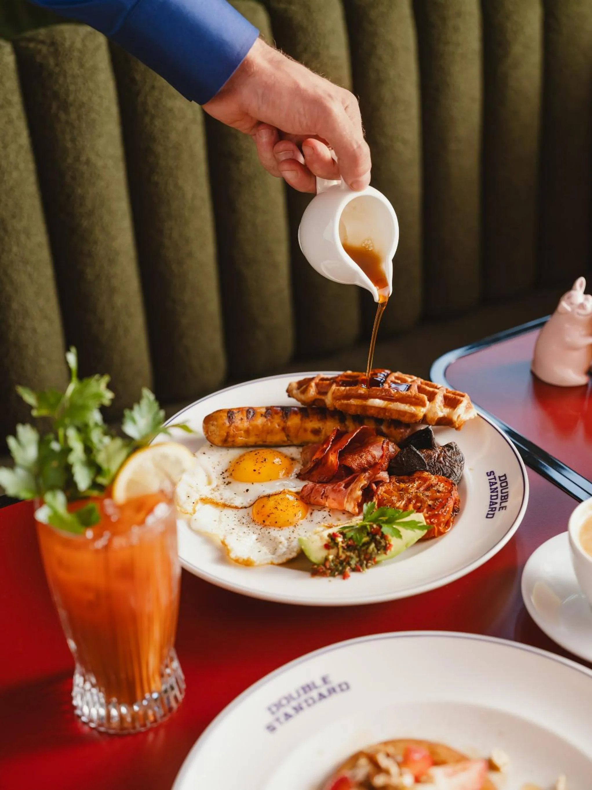 Food and drinks in The Standard, Brussels