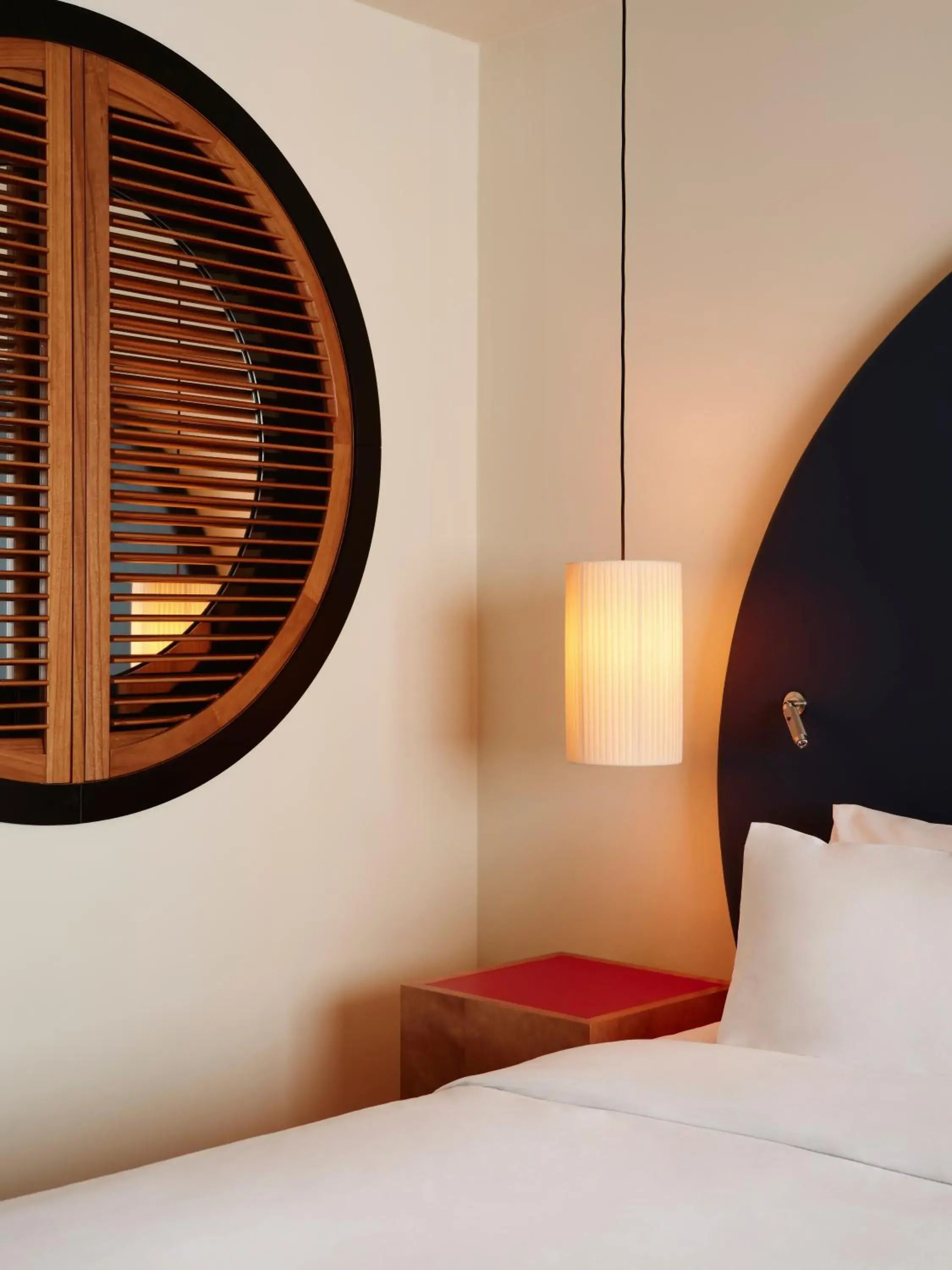 Deluxe King - Disability Access in The Standard, Brussels Deluxe King - Disability Access in The Standard, Brussels