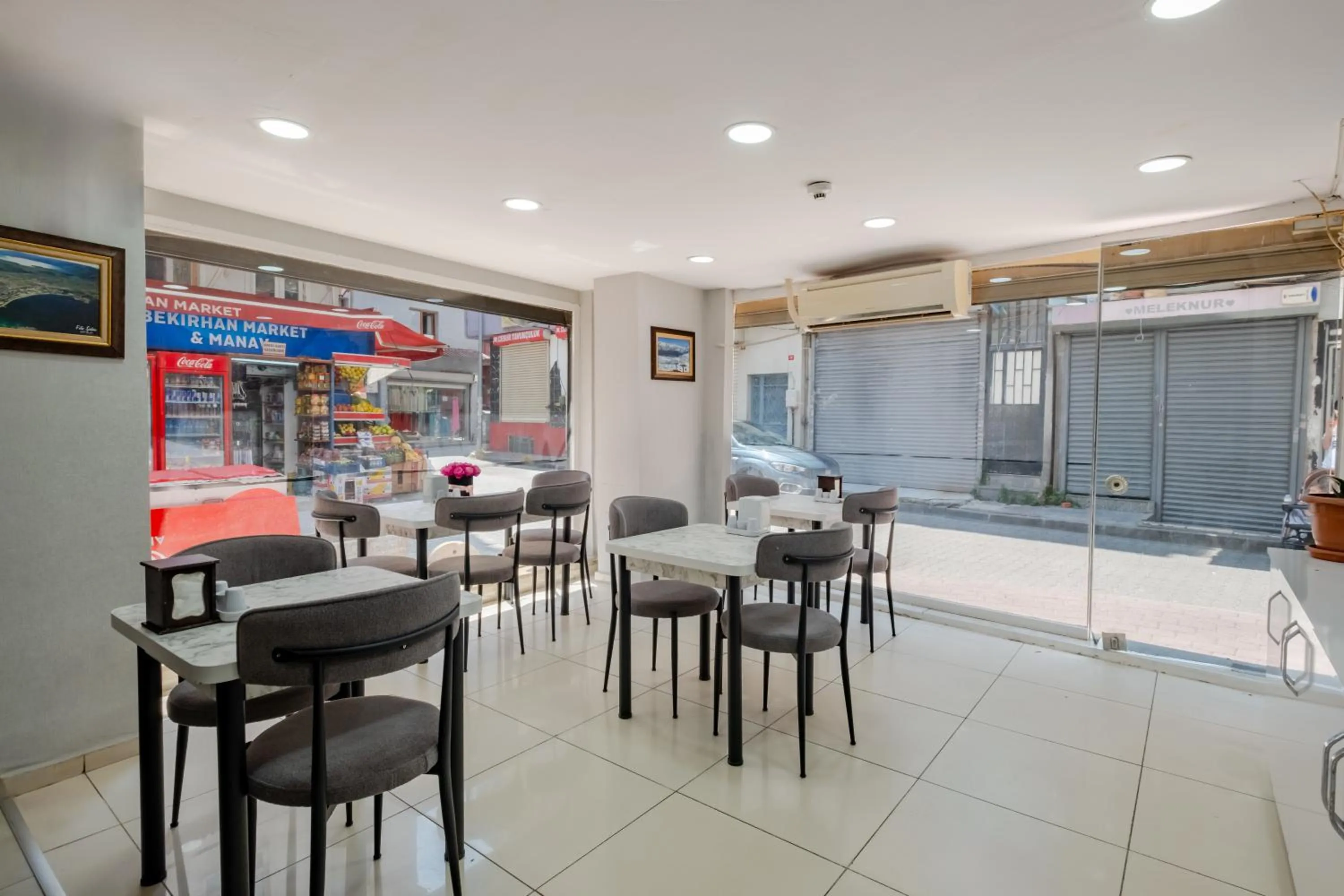 Property building in JAMMY Hotel