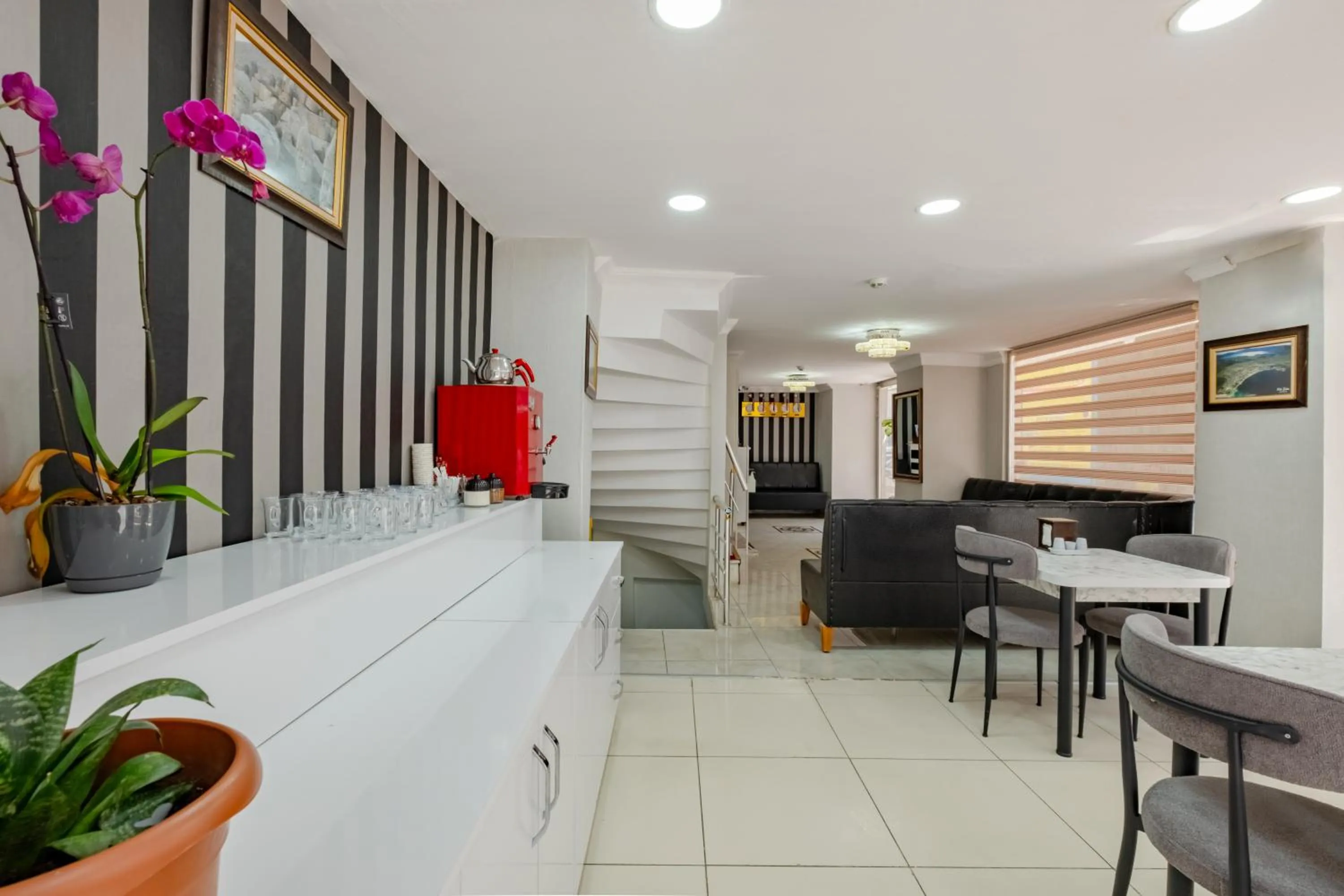 Property building in JAMMY Hotel